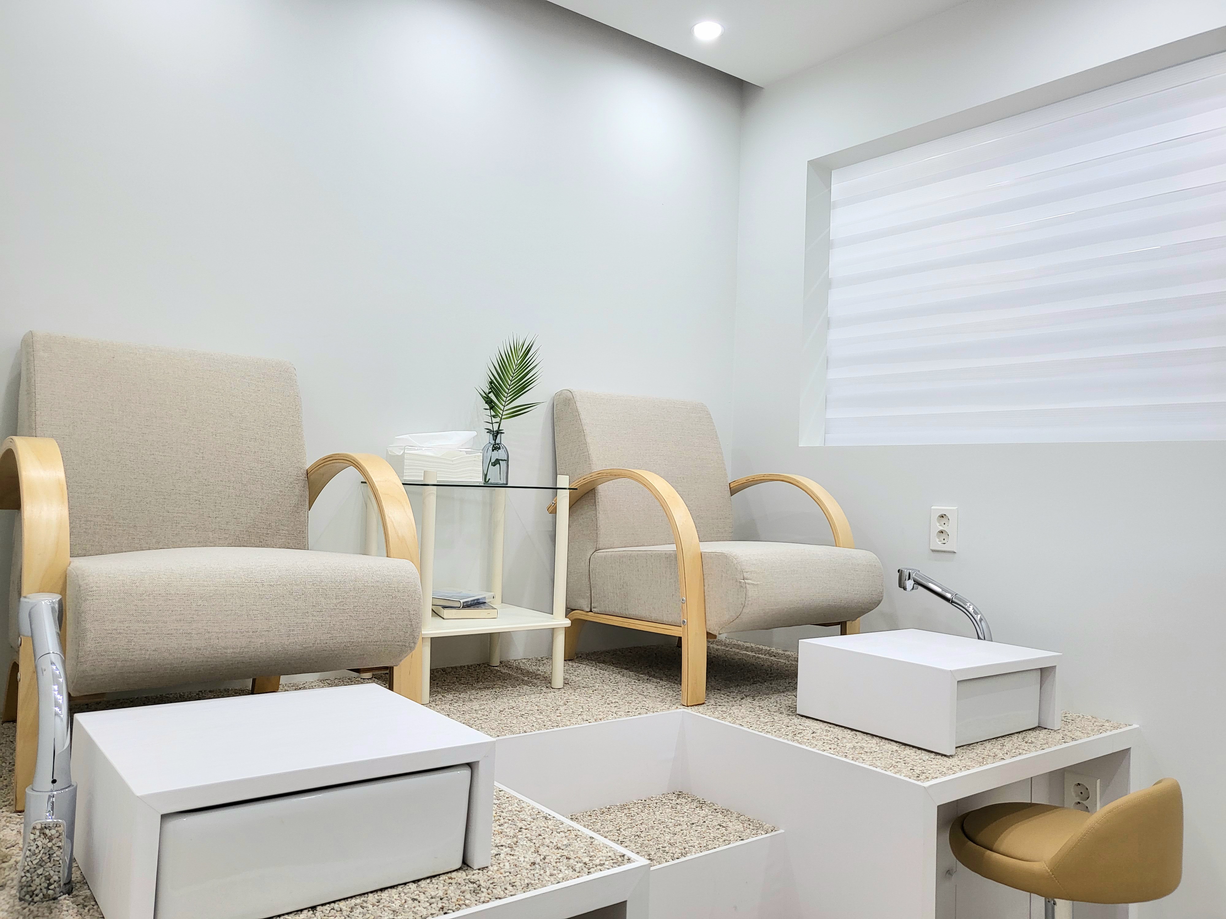 레벨업 네일뷰티 대표 이미지