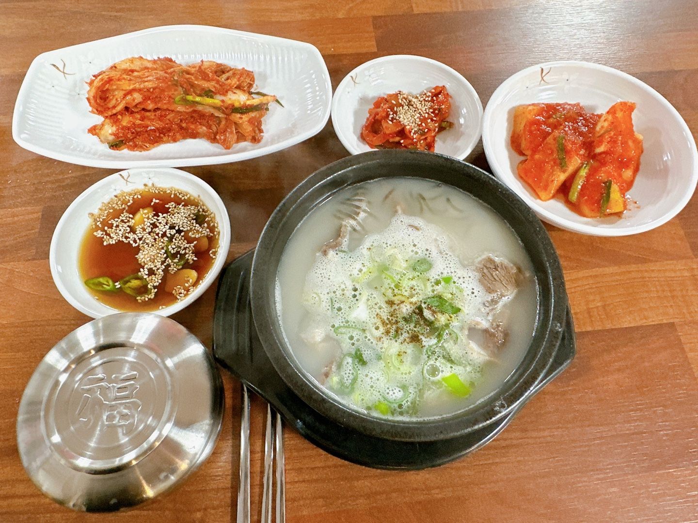 이모네소머리국밥 이미지