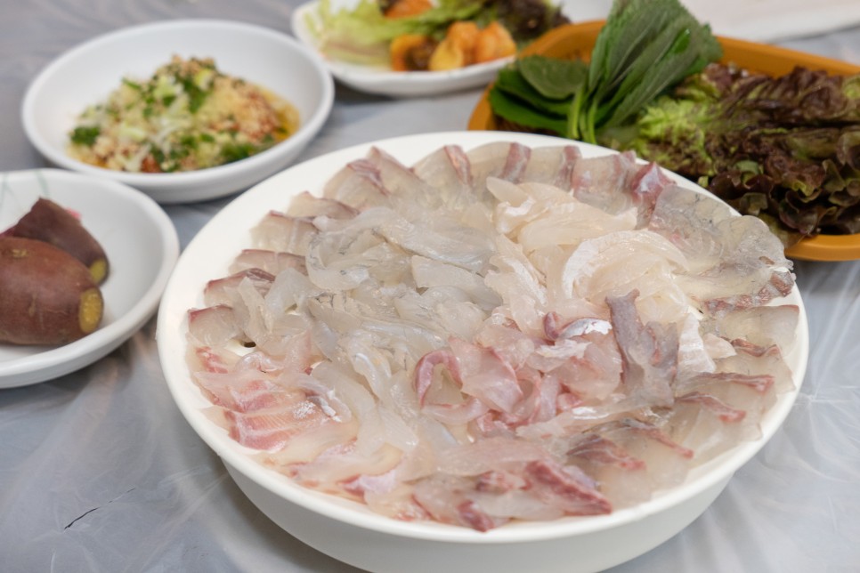 섬마을장어구이 횟집 & 펜션