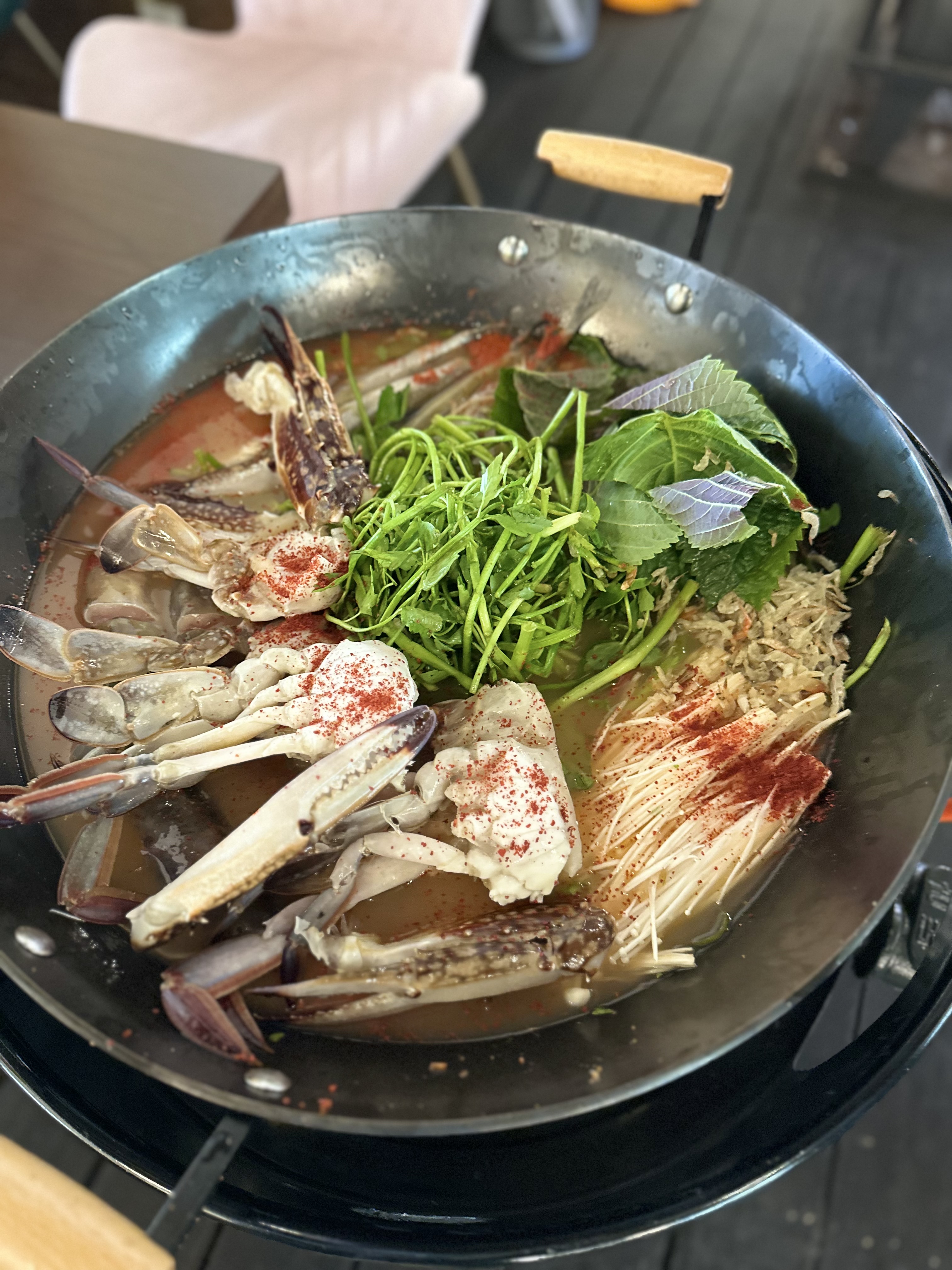 삼형제 솥뚜껑 매운탕 대표 이미지