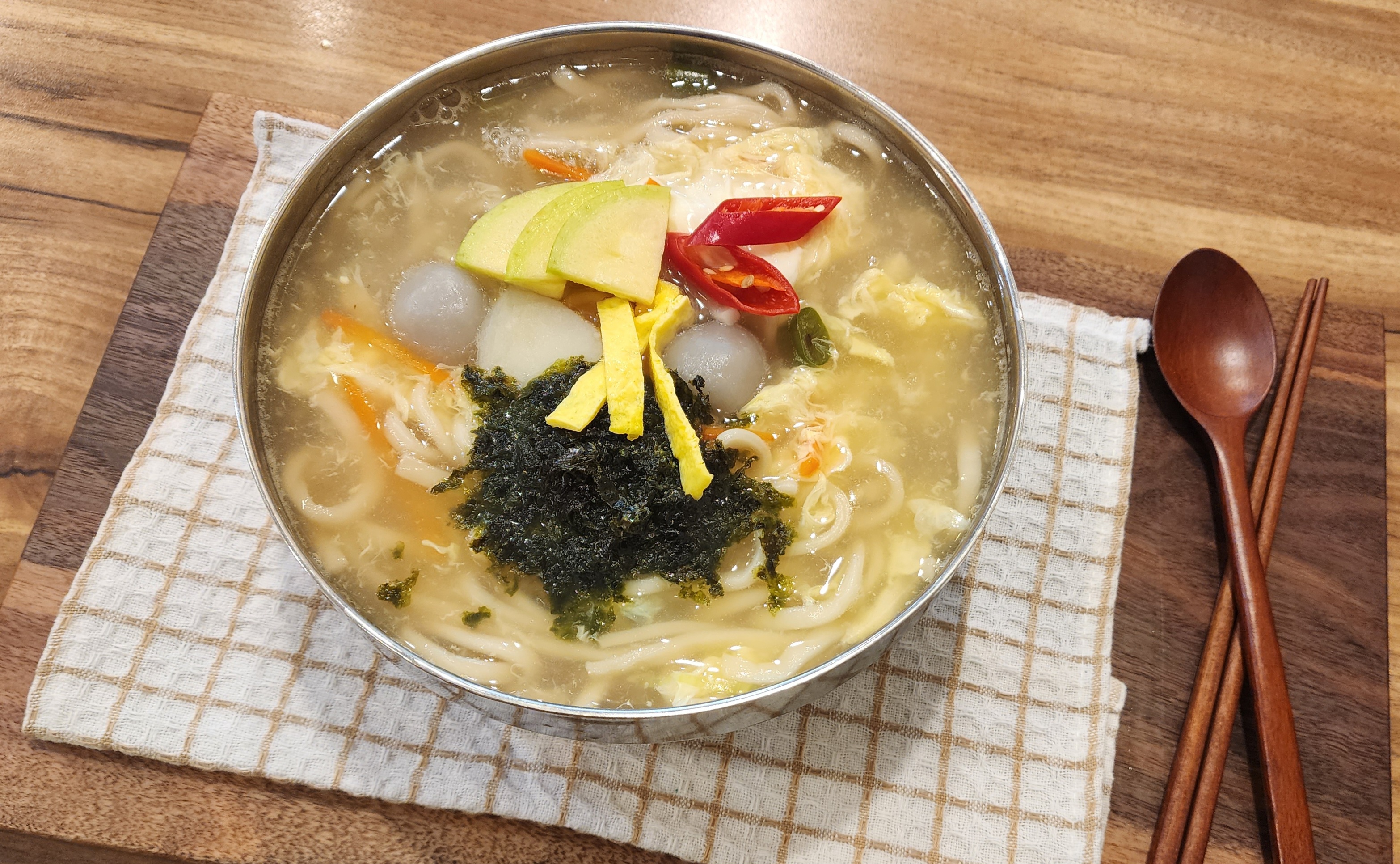 공릉동원조멸치국수 오포양벌점