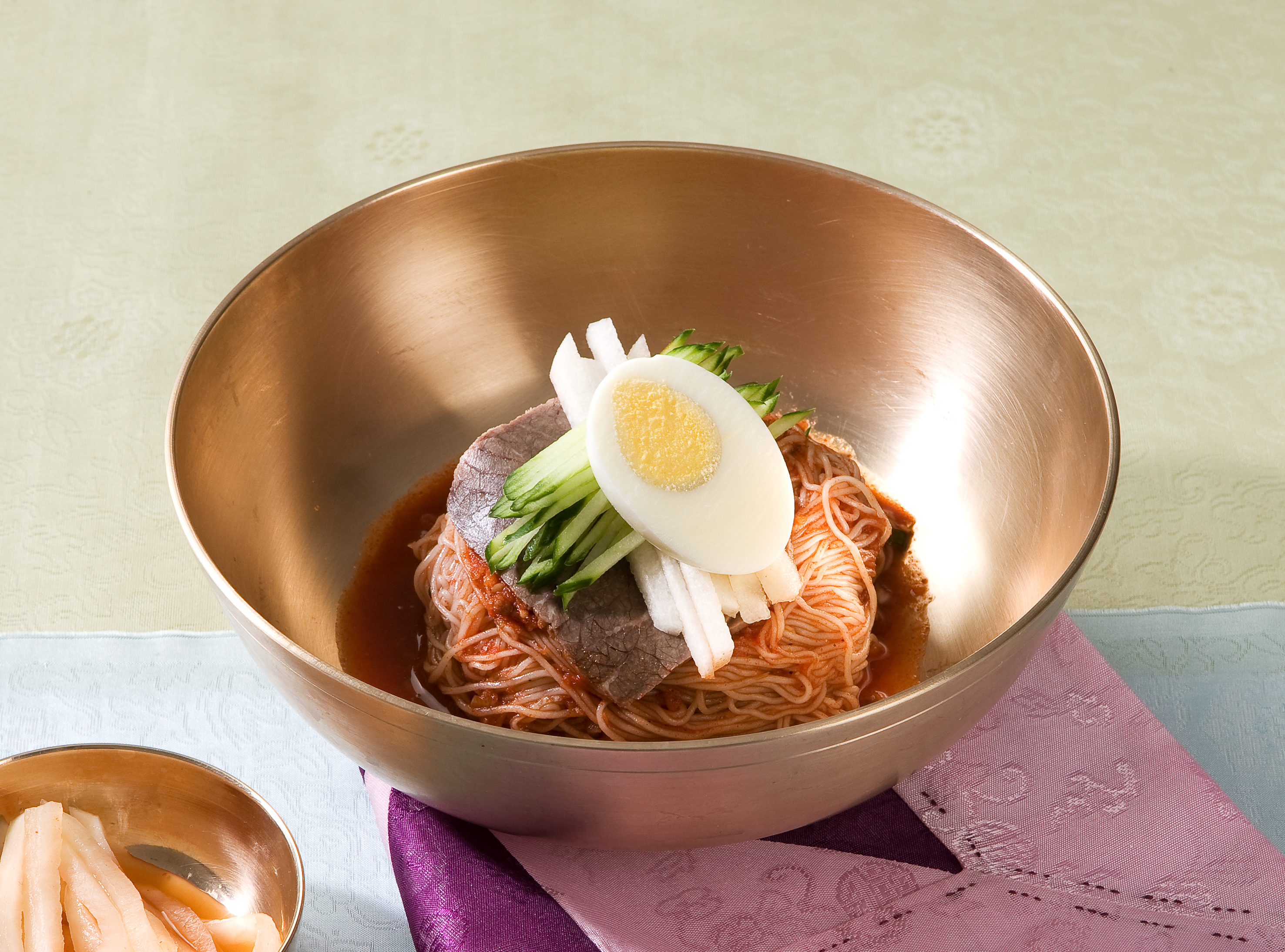 함흥 비빔냉면