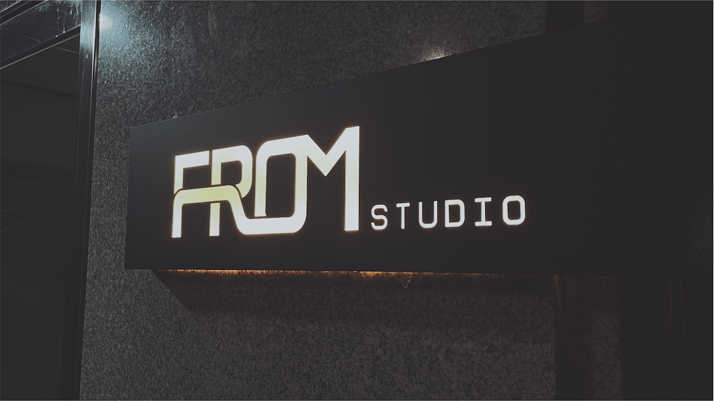 1번째 스튜디오 사진