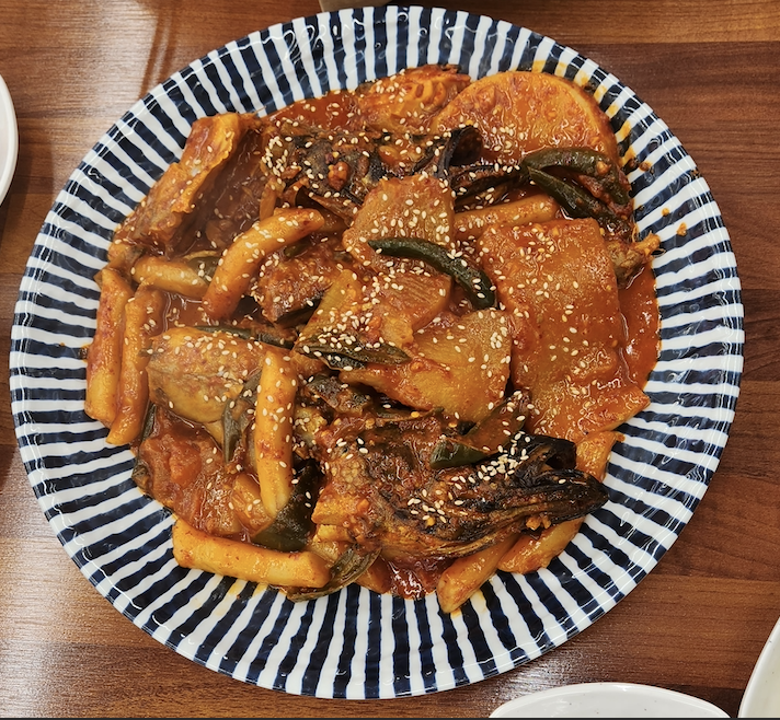 하동우렁추어탕 둔내점