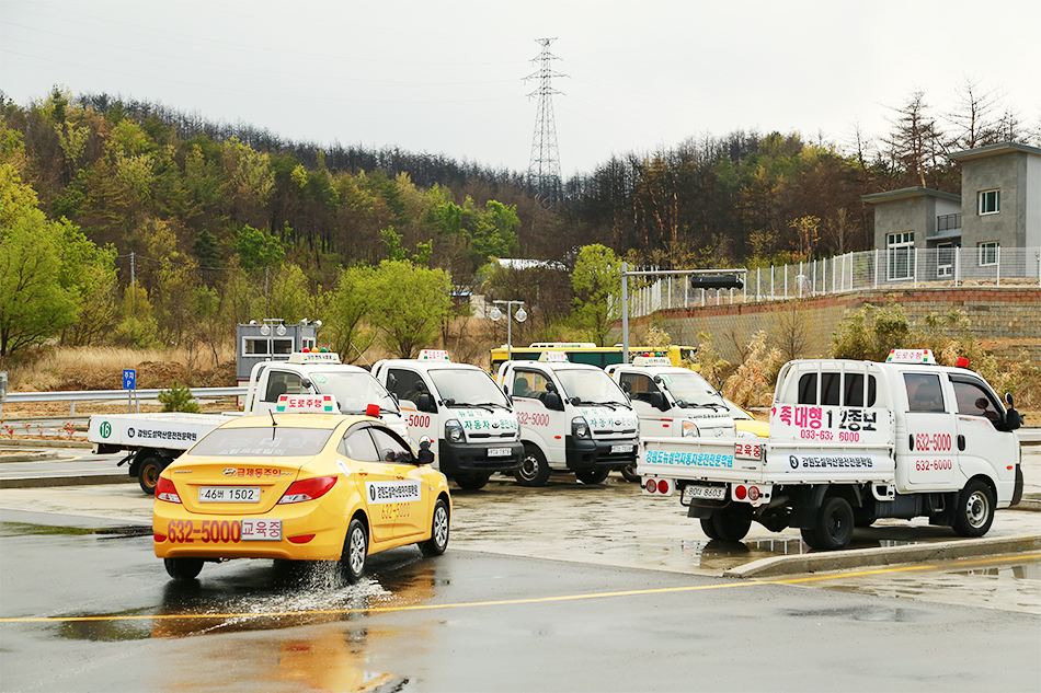 설악산자동차운전전문학원 대표 이미지