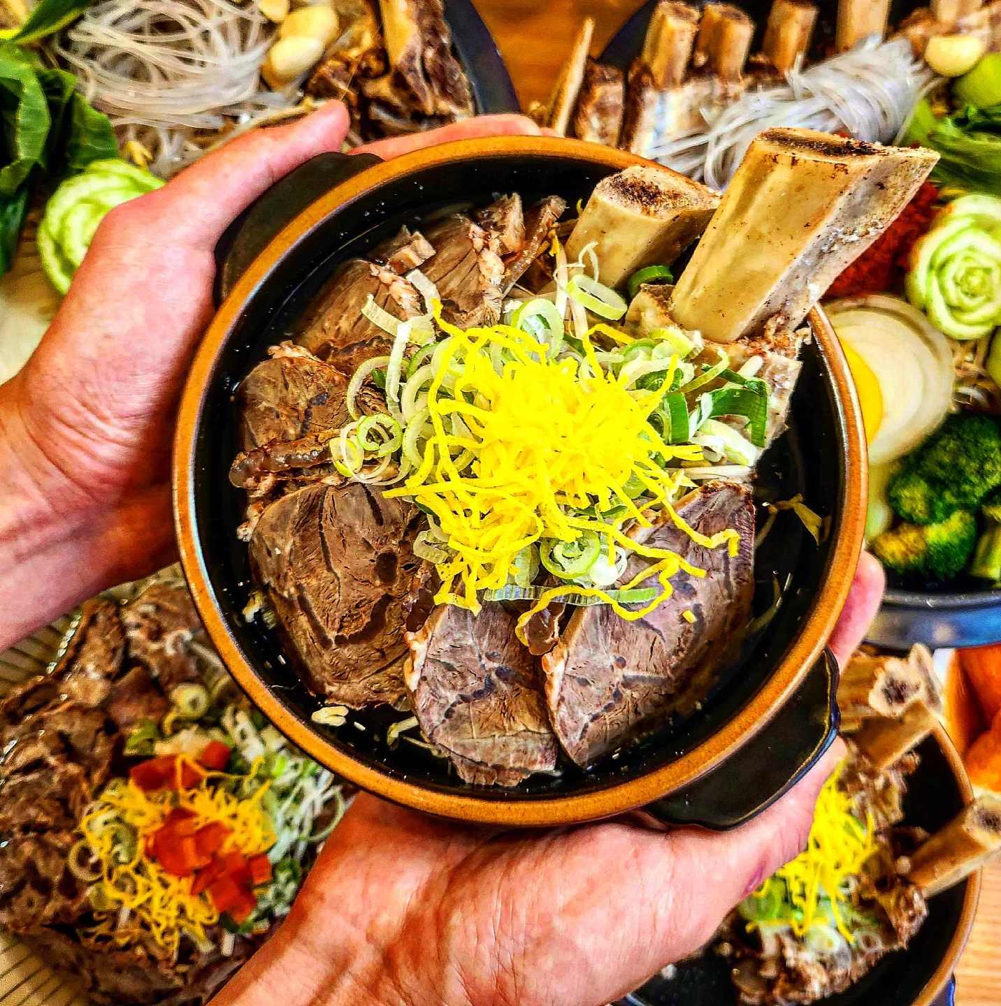 고기듬뿍 아롱사태갈비탕