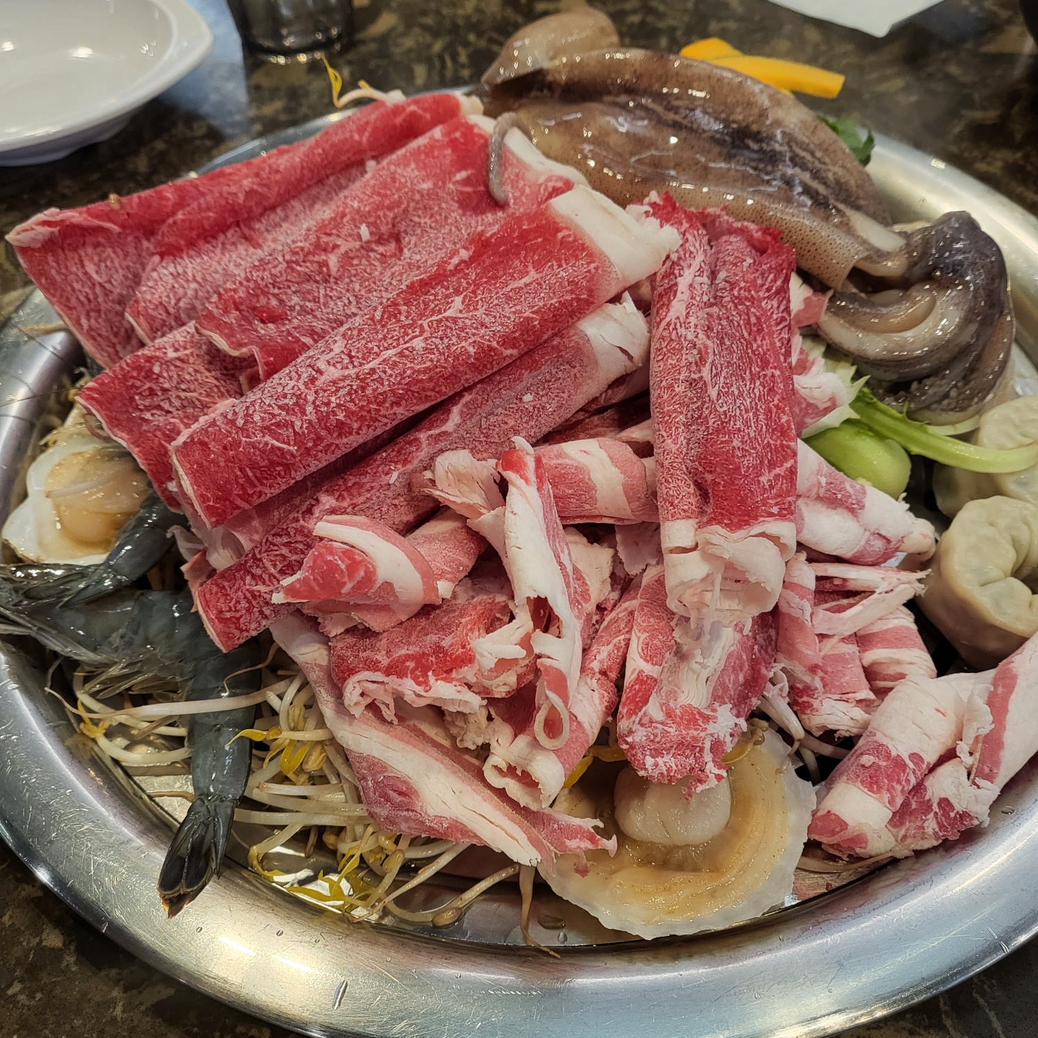 찜샤브 현대시티몰가든파이브점 내부 또는 관련 모습