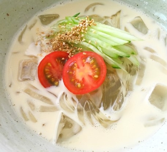 모나리자칼국수