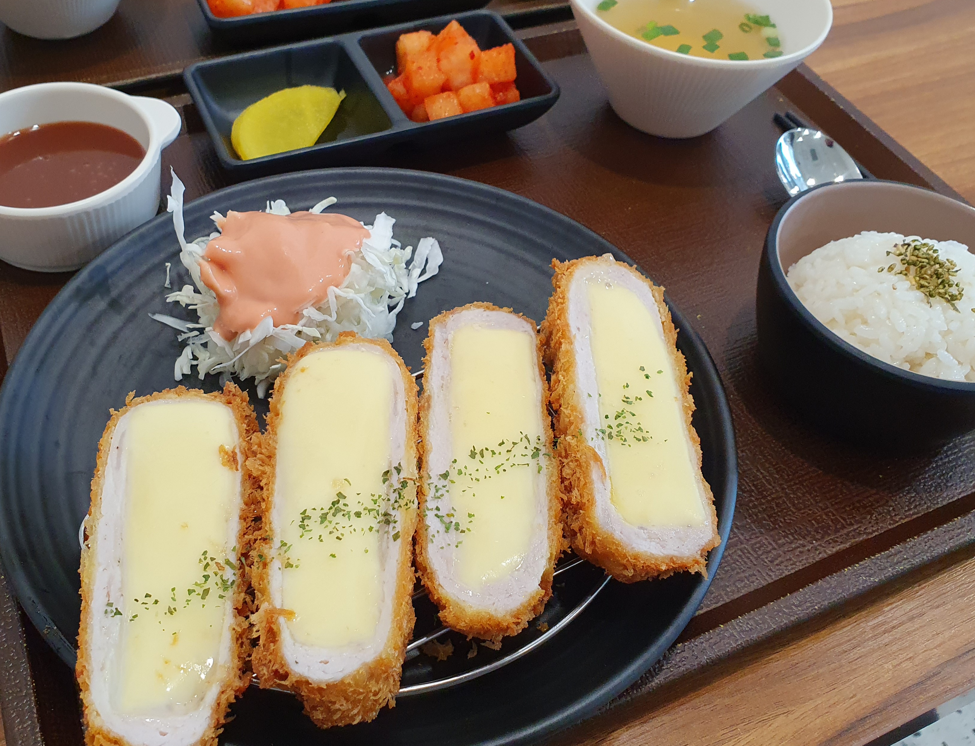 금돈카츠 본점
