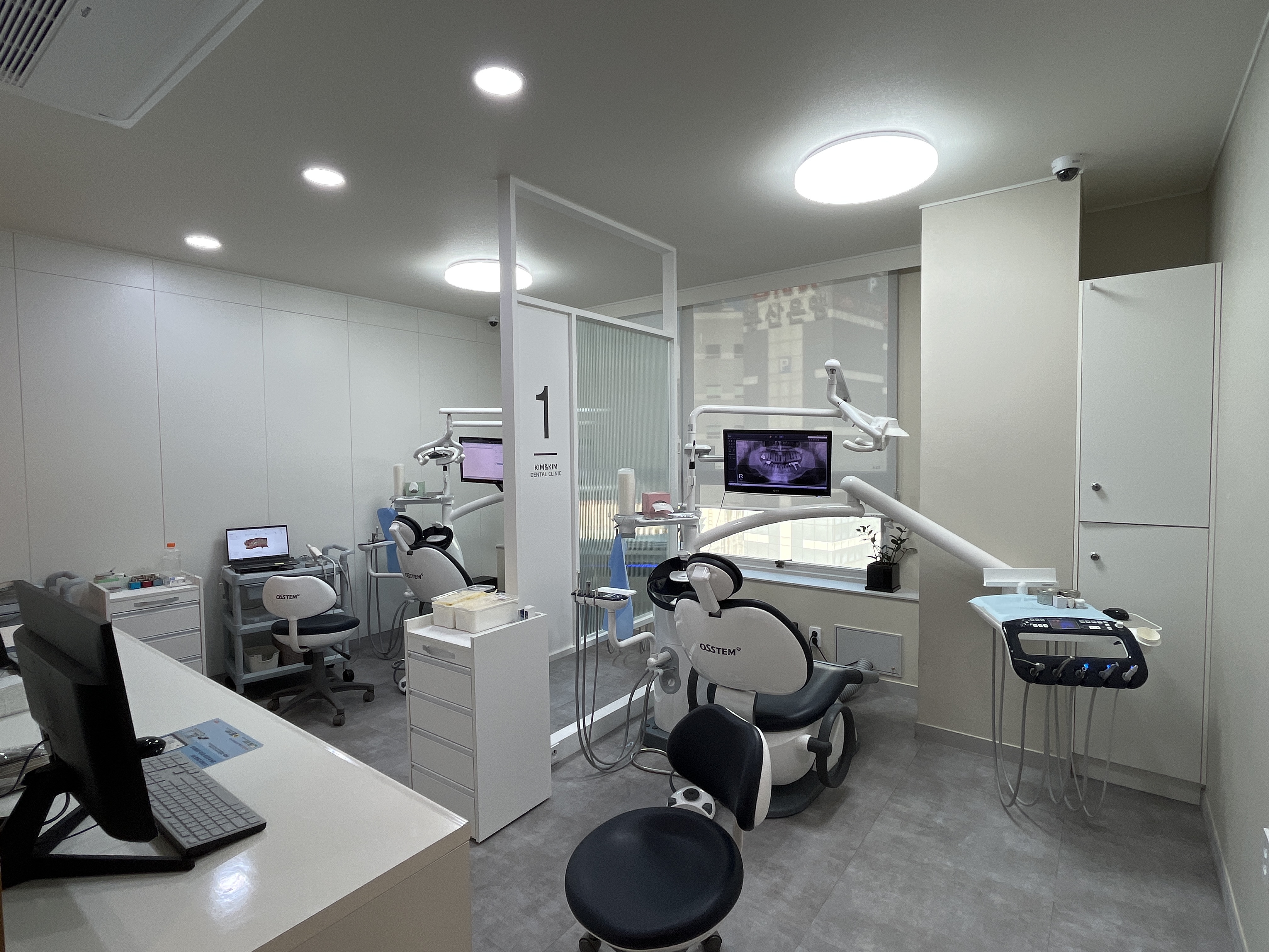 김앤김치과의원 대표 이미지