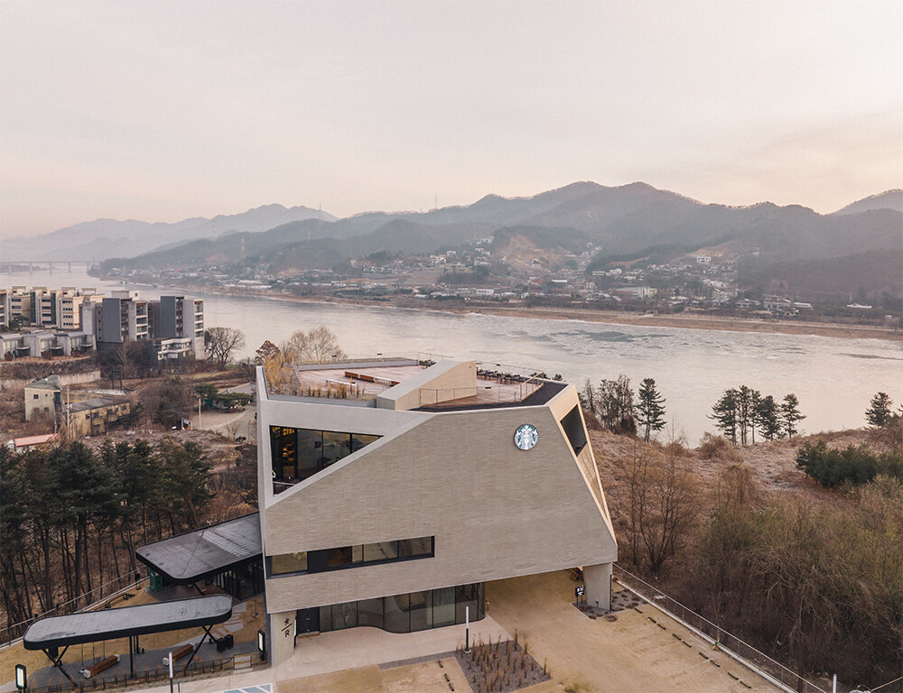 갤러리안단테 스타벅스 북한강R전시장