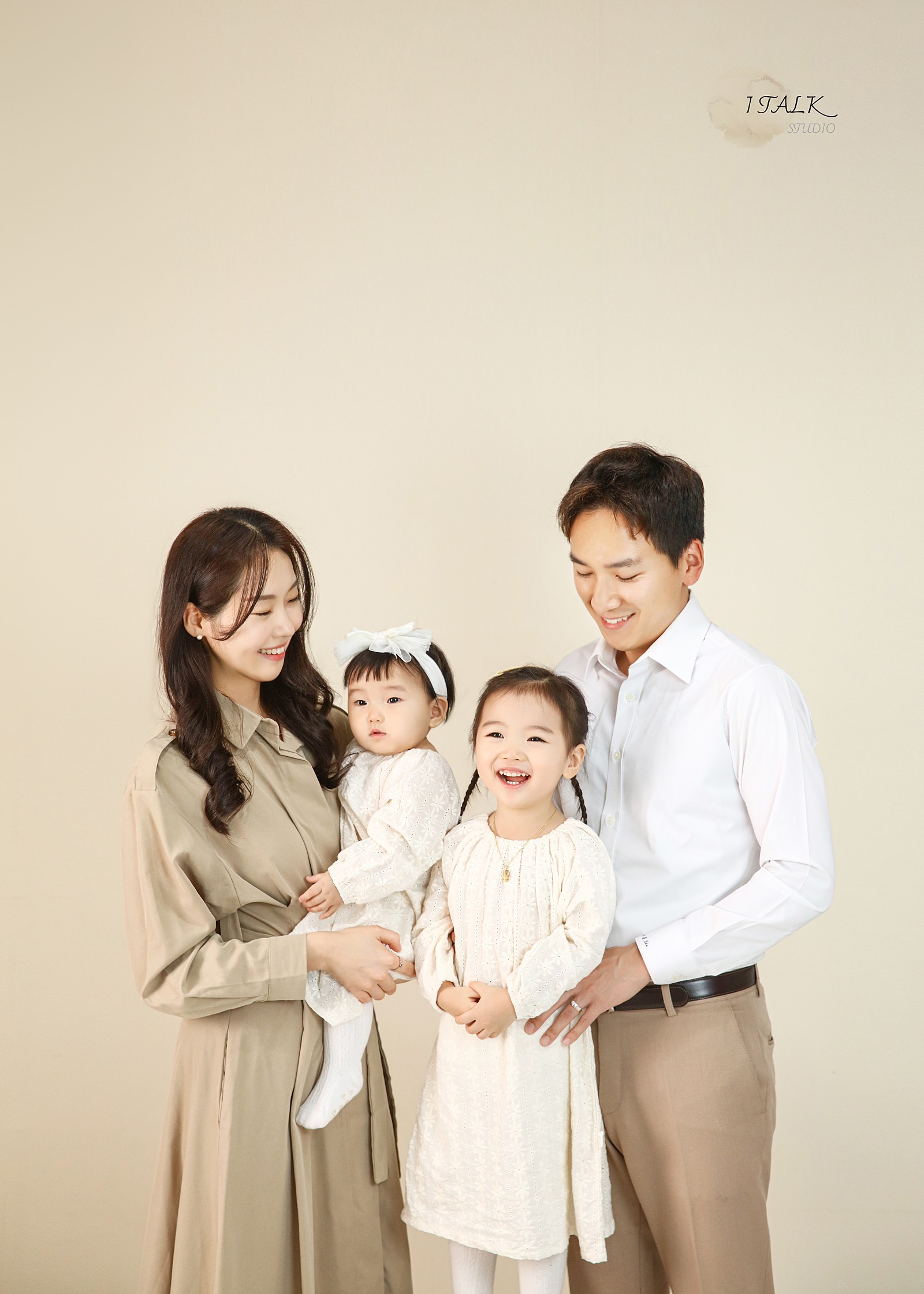 아이톡 스튜디오
