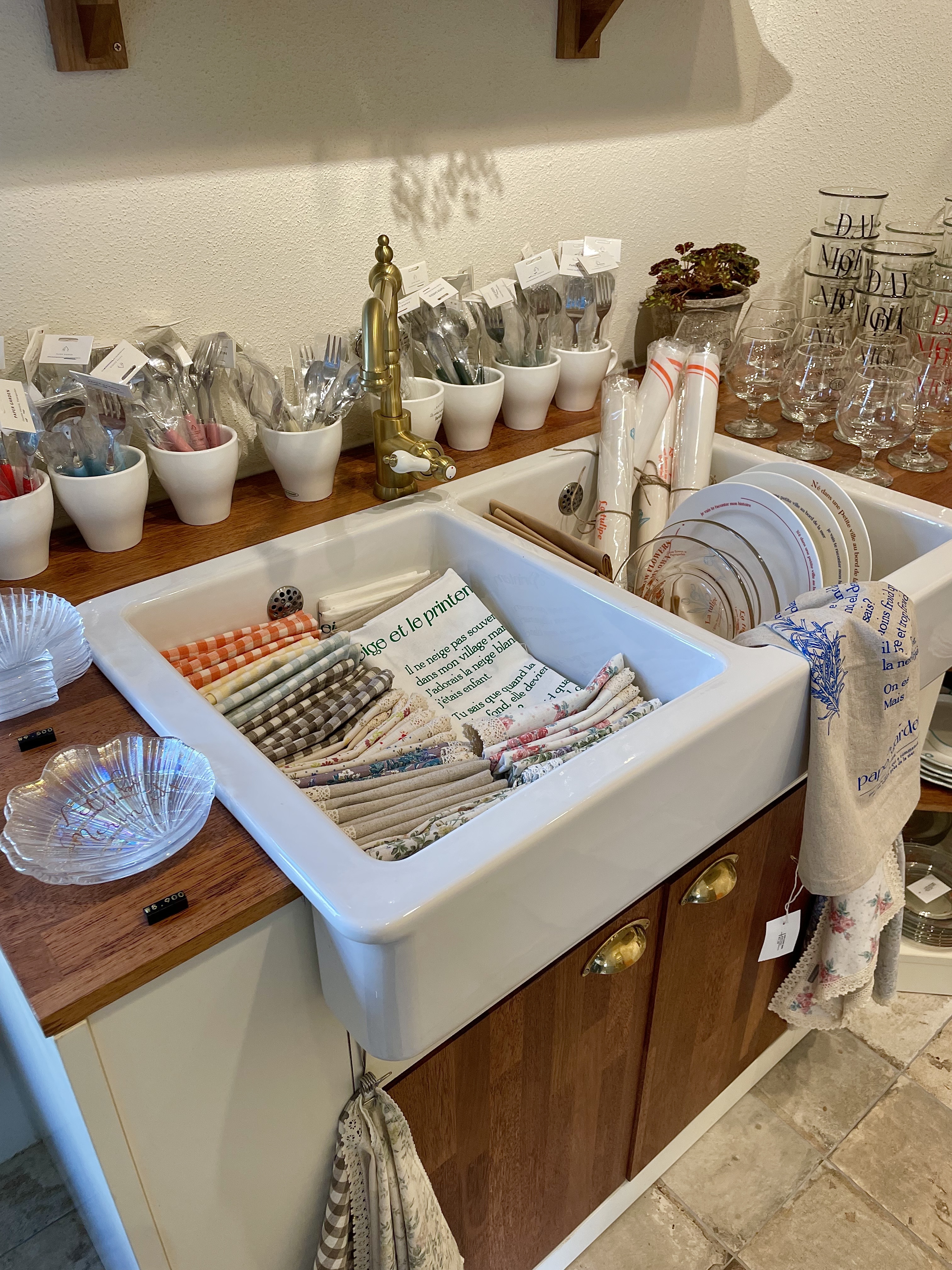 페이퍼가든 본점 대표 이미지