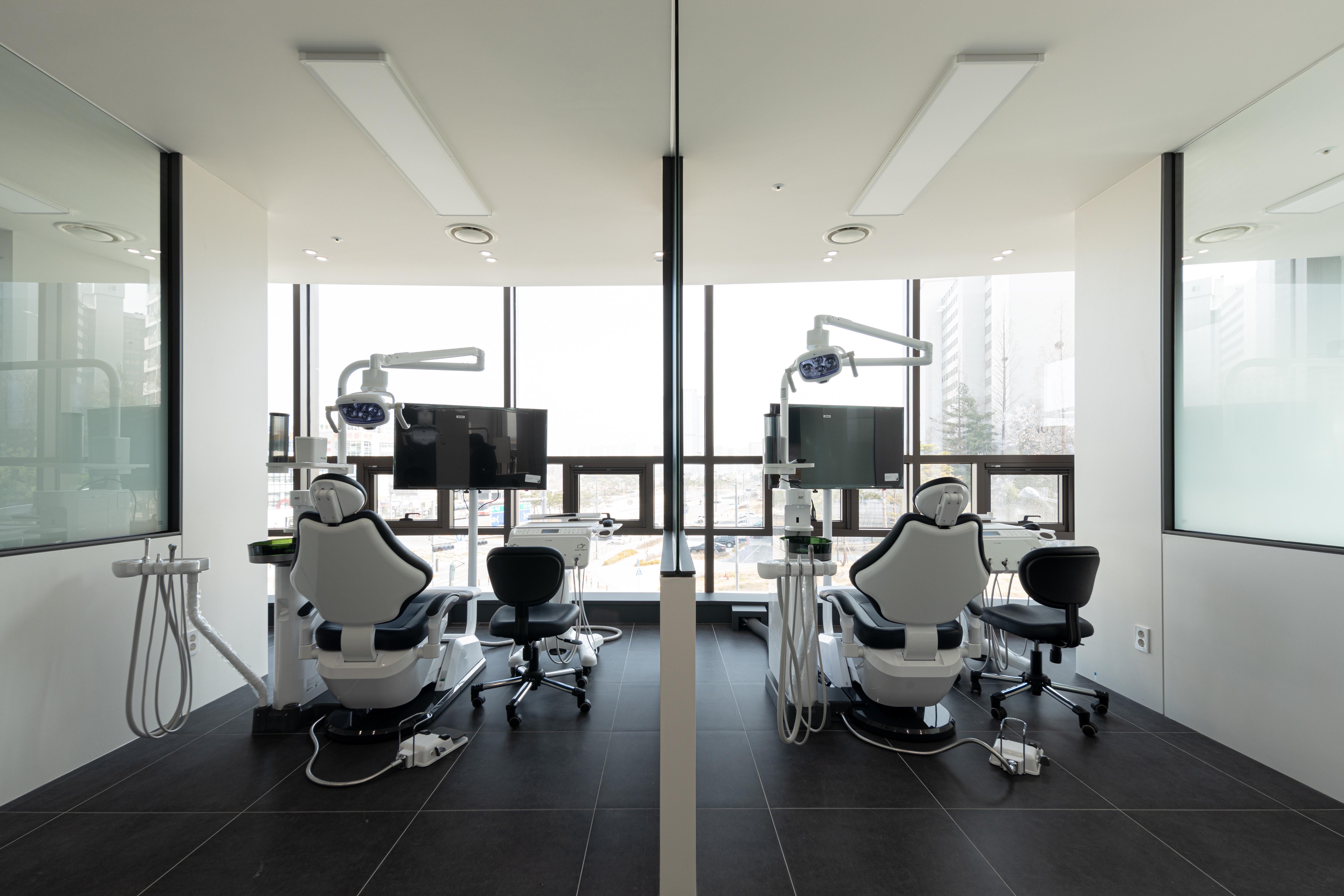 센텀아트치과의원 대표 이미지