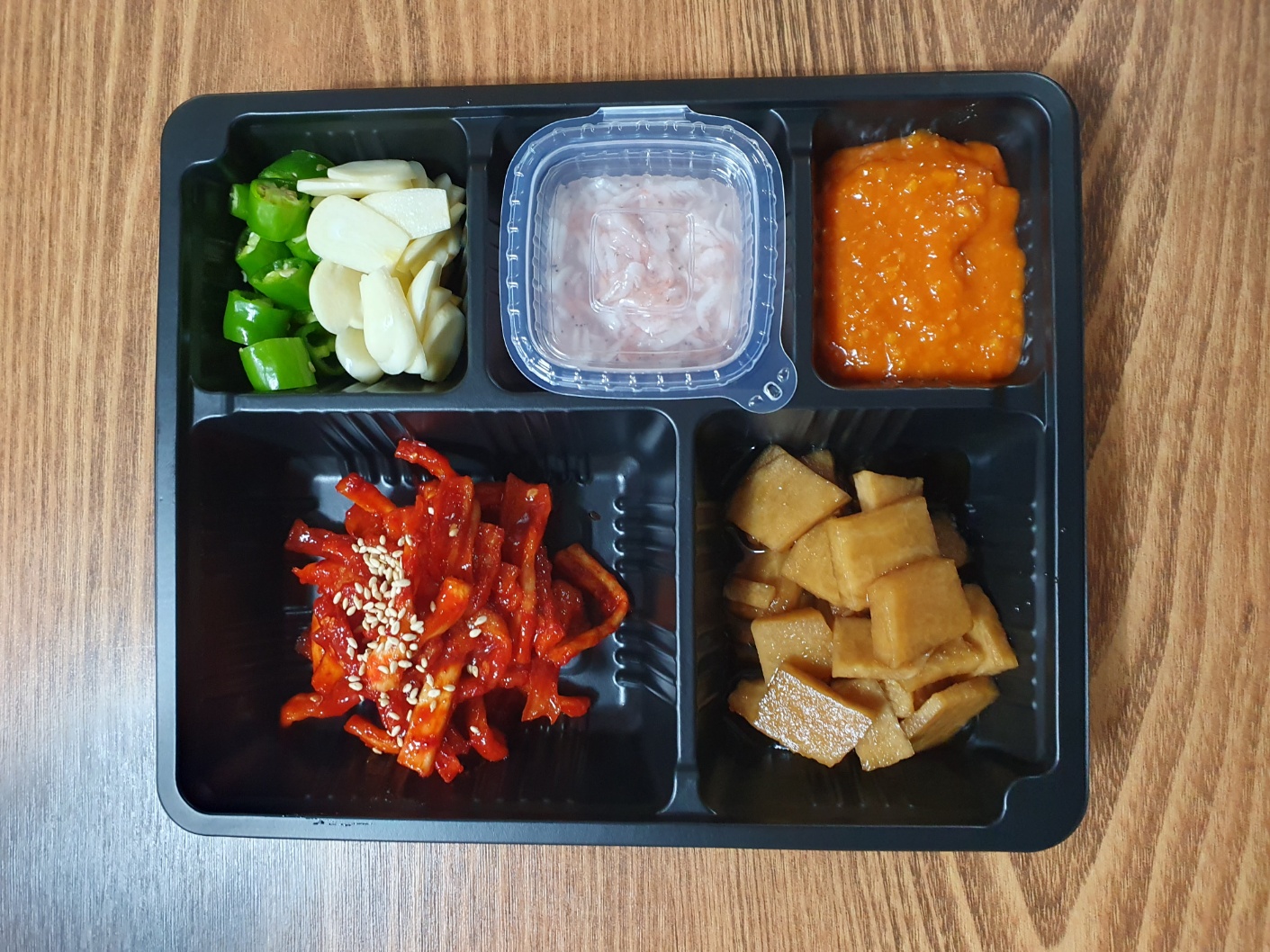 연잎가마솥왕족발