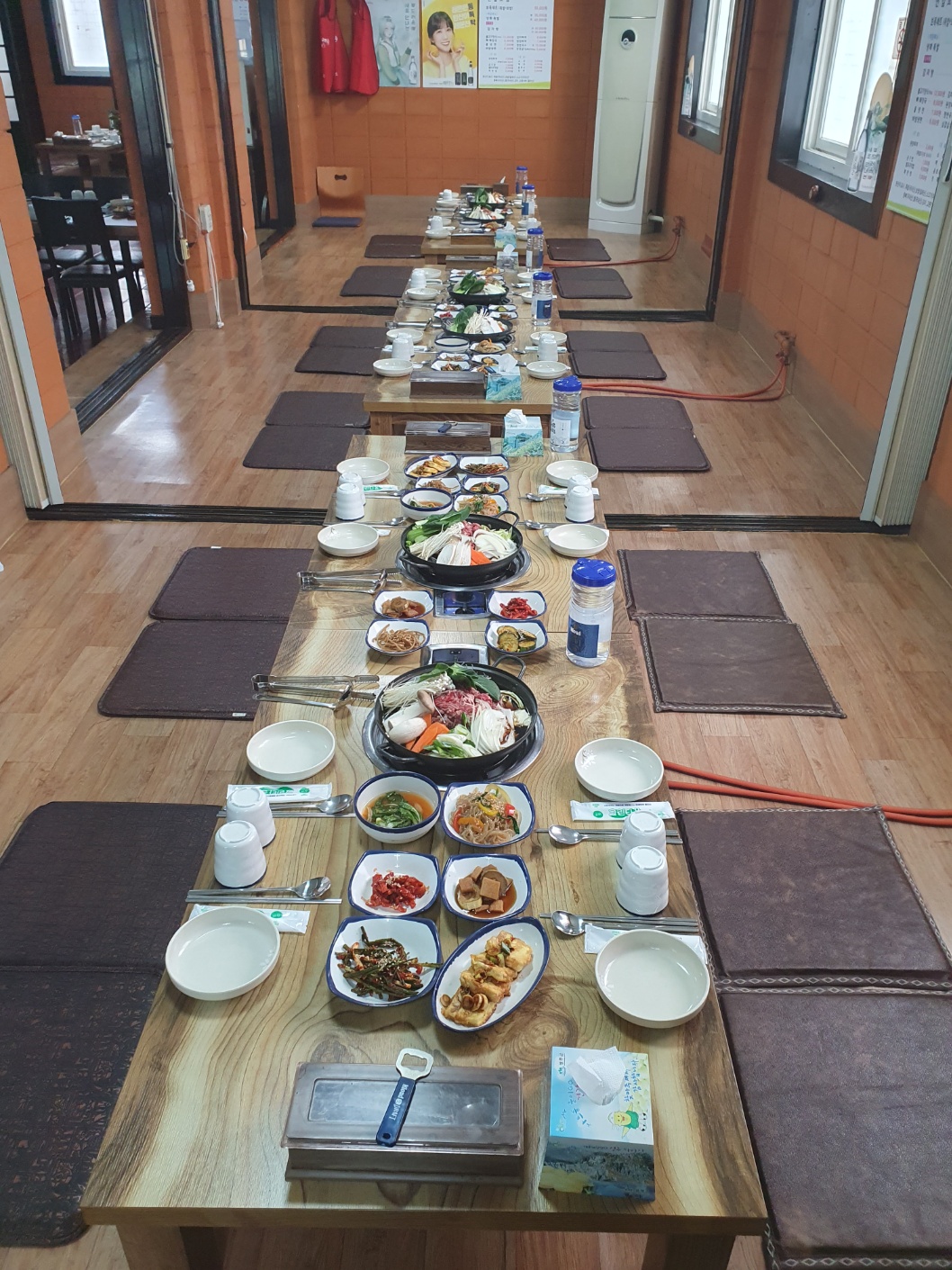 연잎가마솥왕족발