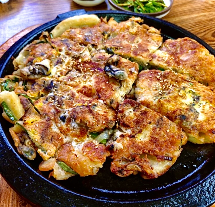 김명자굴국밥전문점 본점