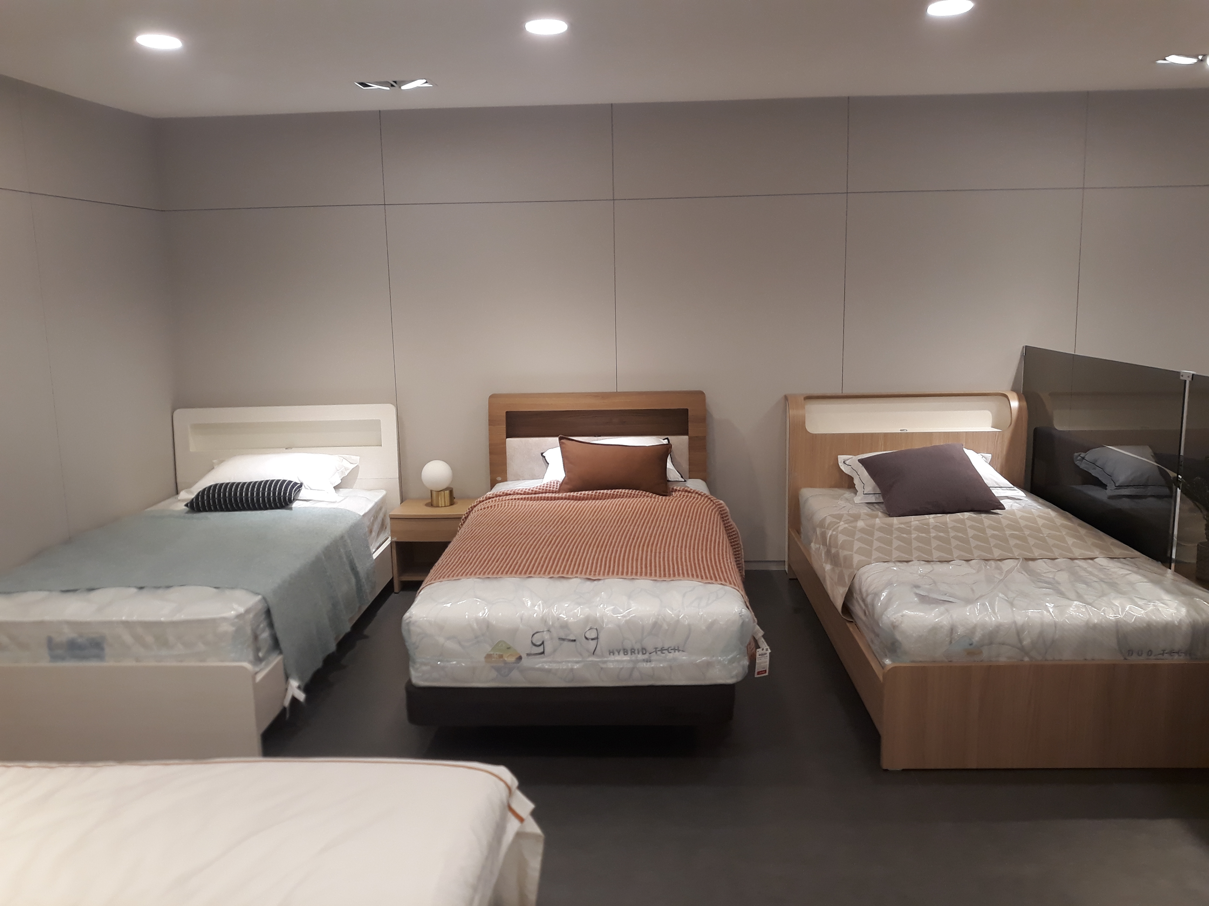 에이스침대 안산상록수점