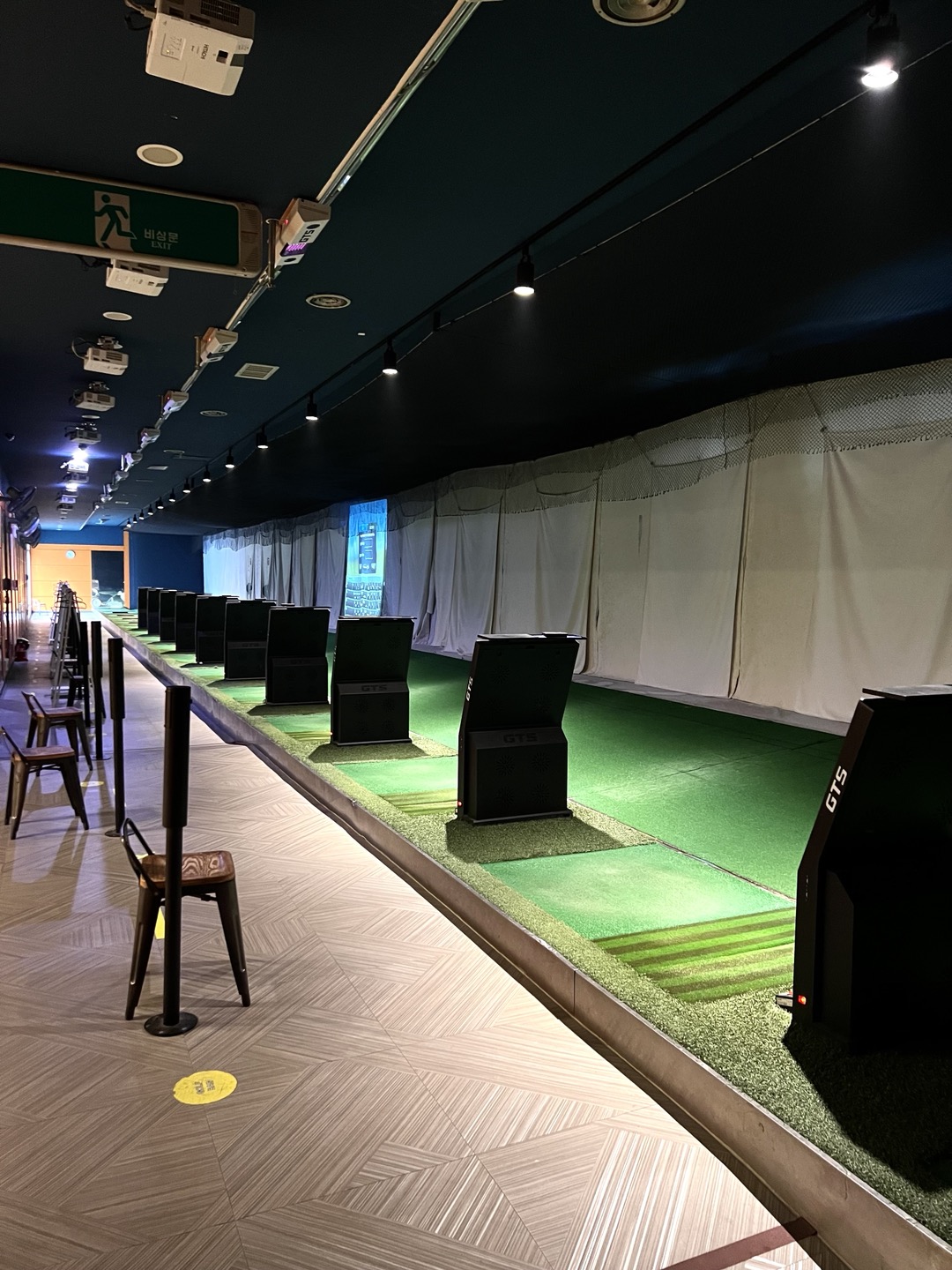 을지로 중부 스크린 앤 골프연습장 대표 이미지