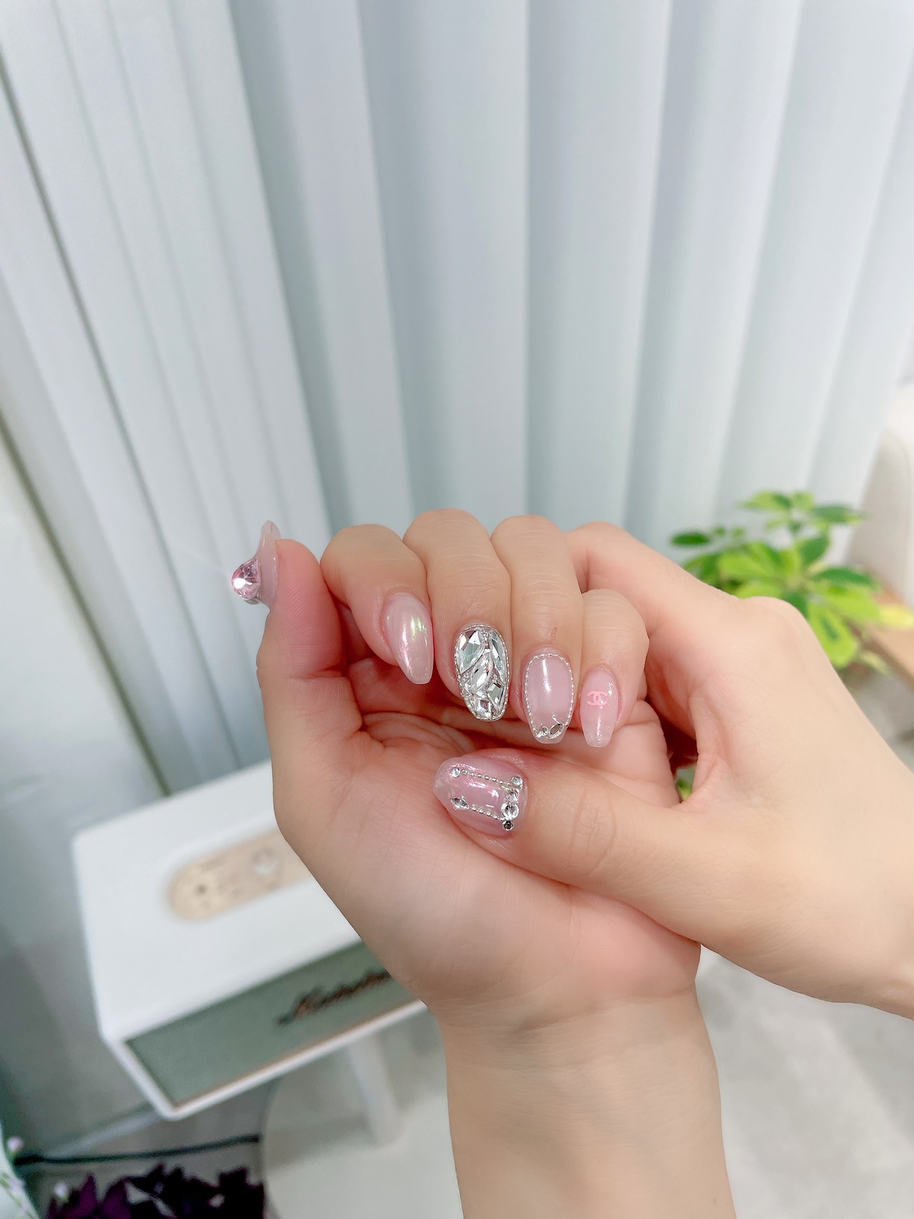 예쁘다,네일