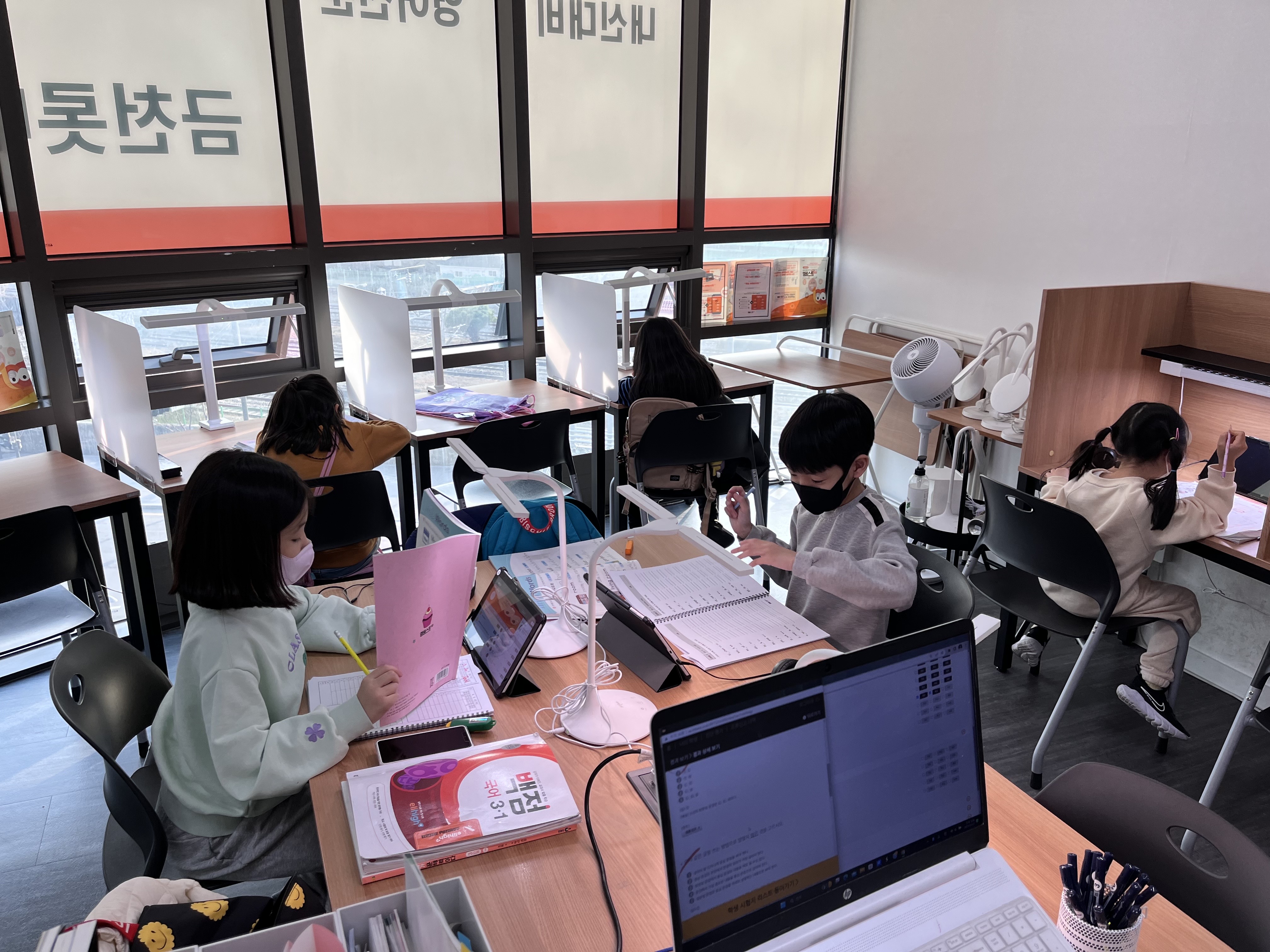 엠베스트SE 금천롯데캐슬점