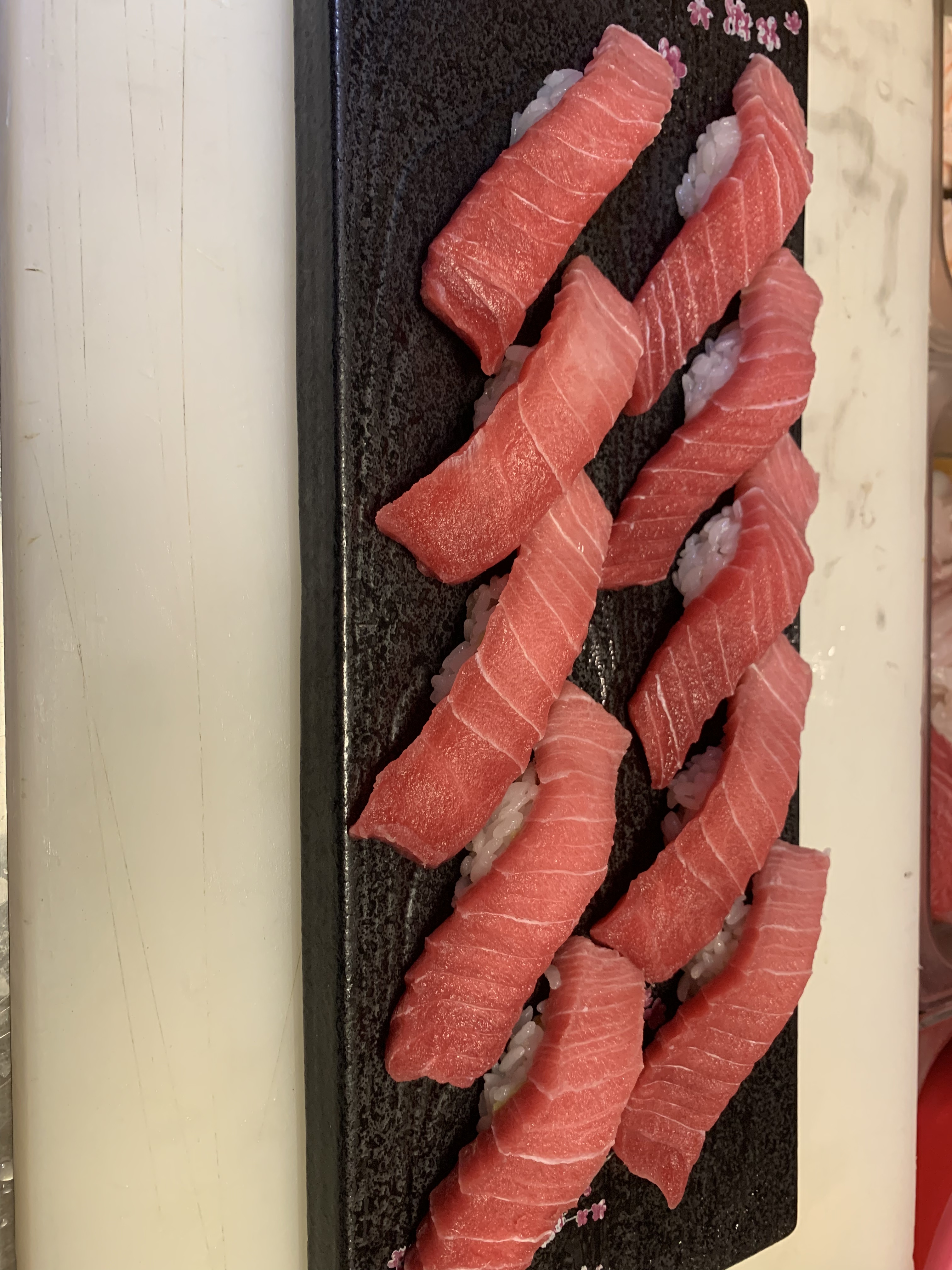 참다랑어 새도로 초밥 10pcs