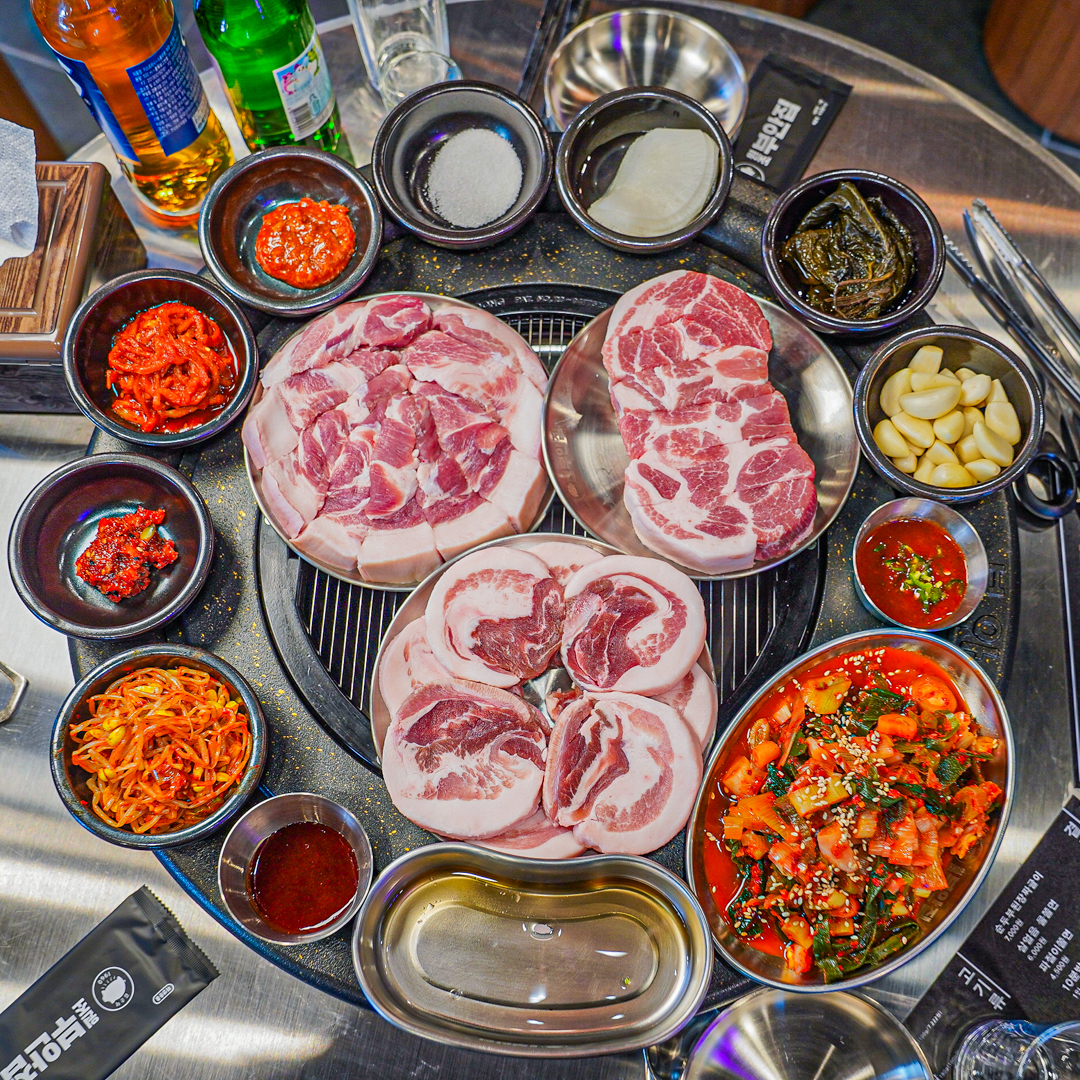 부산 영도구 삼겹살 음식점 추천 오겹살 돼지껍데기 돼지뒷고기 항정살 통삼겹 한돈 목살 원조부안집 영도점