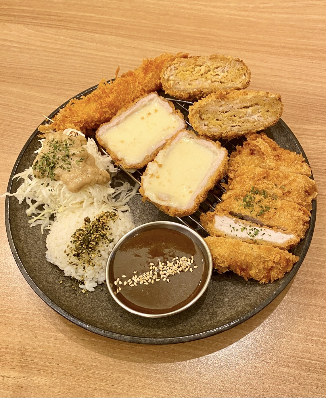치즈 모듬카츠