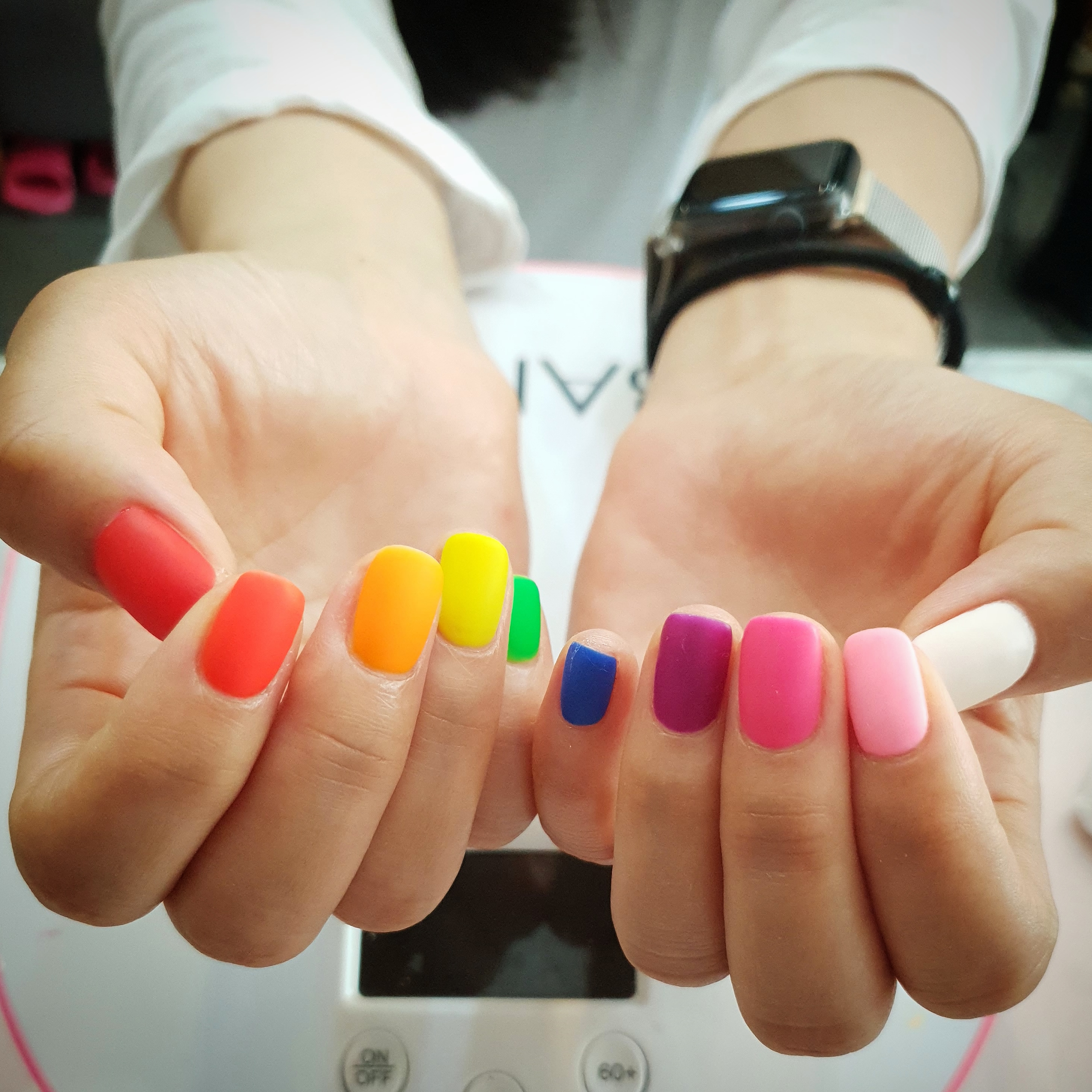 동감 네일 대표 이미지