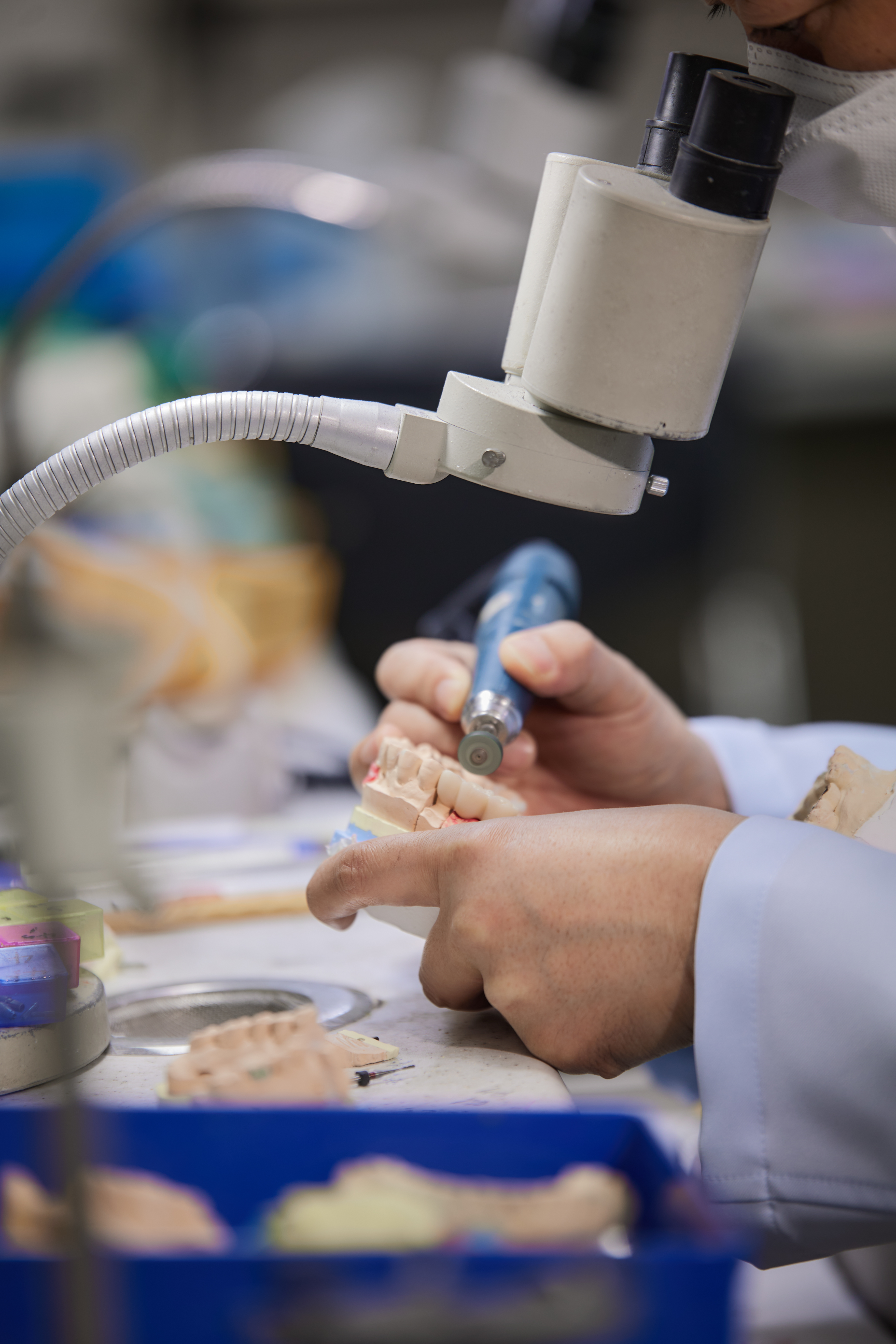 더이로운치과병원 대표 이미지