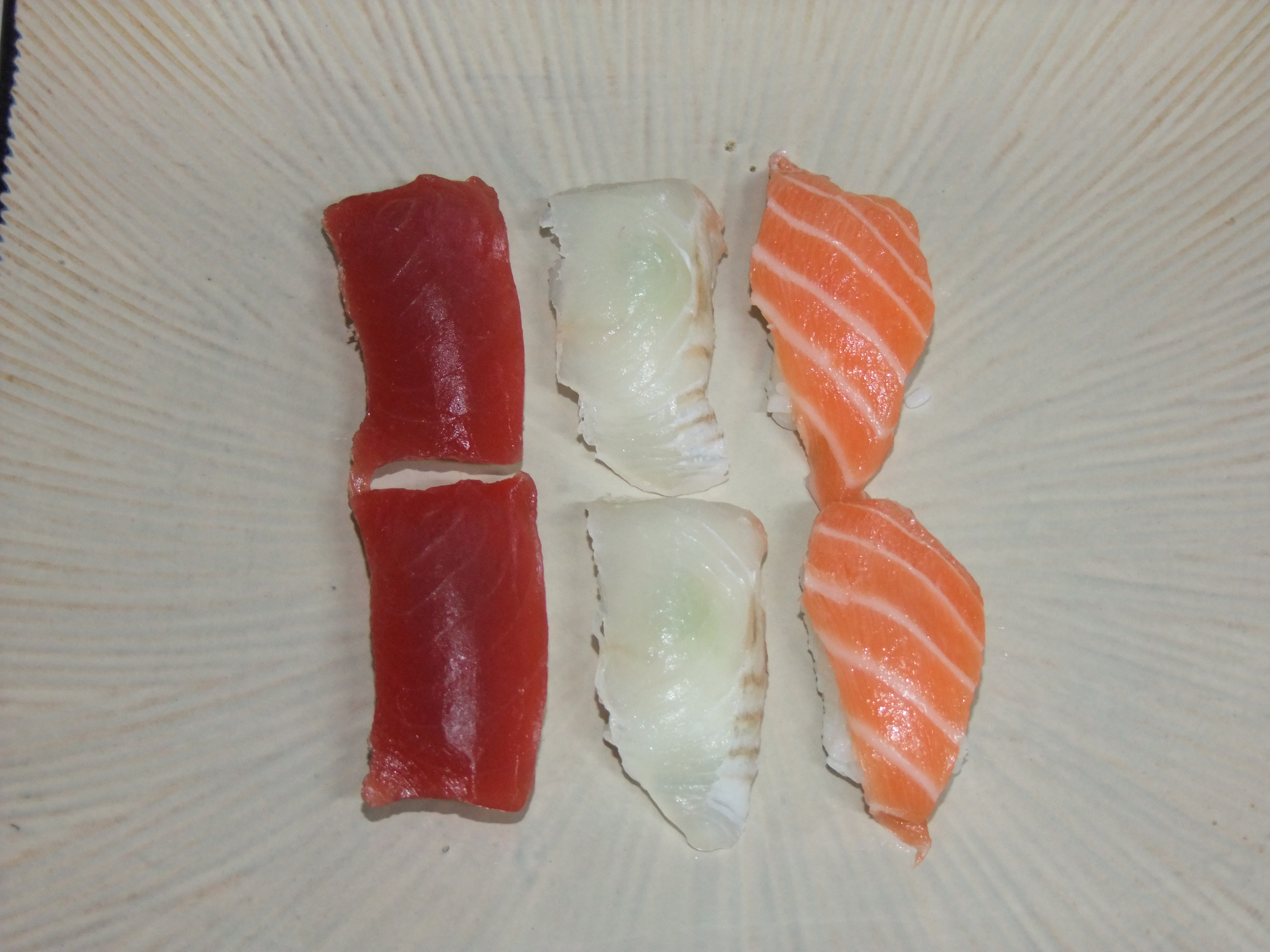 못난이 초밥 모듬회