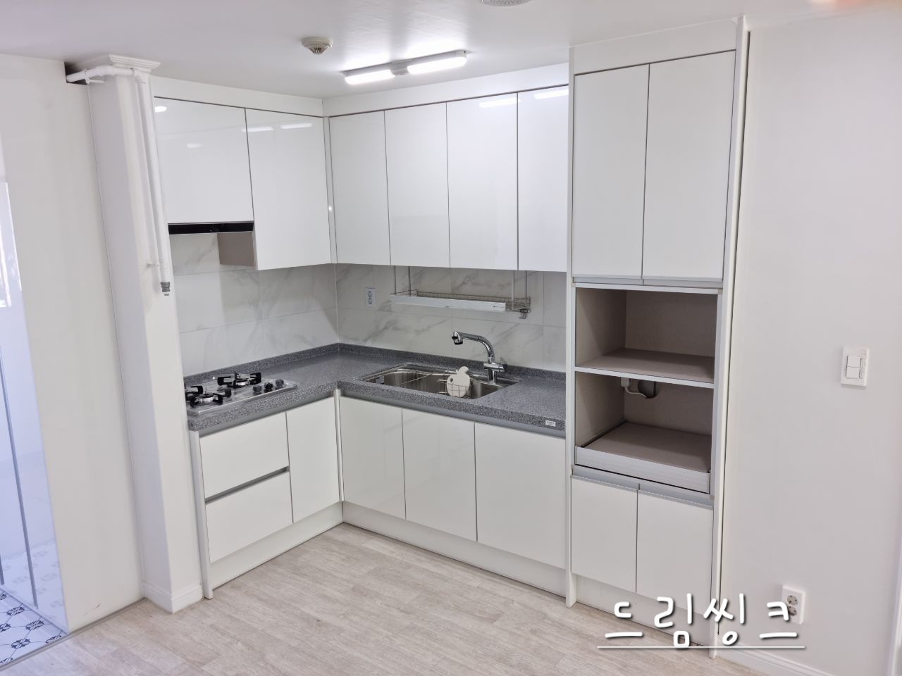 드림 씽크 씽크대 붙박이장