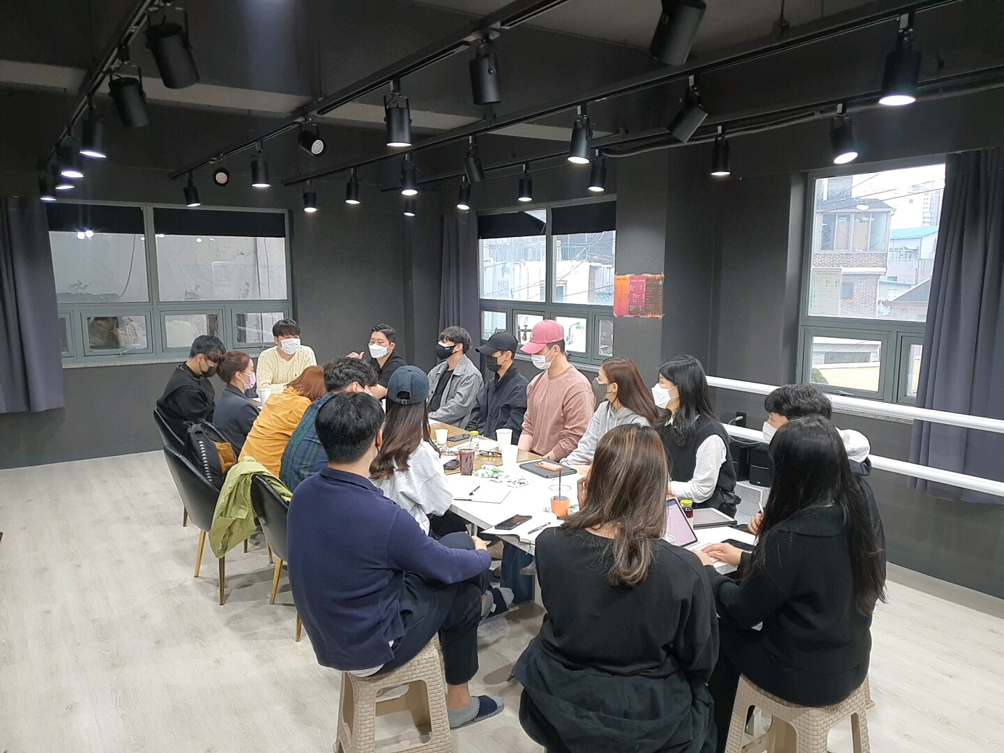 악어연기학원 신사지점