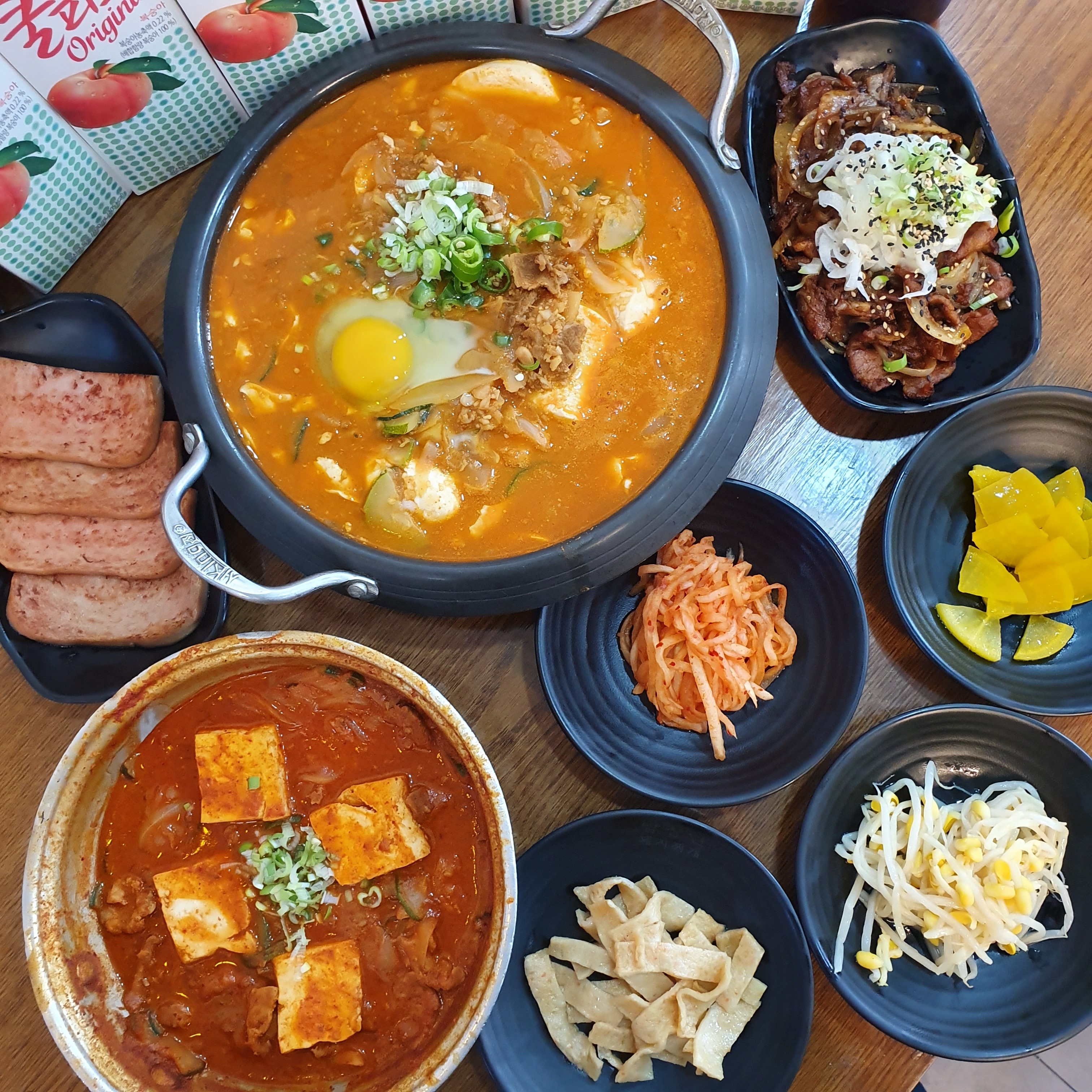 밥장인 상무지구점