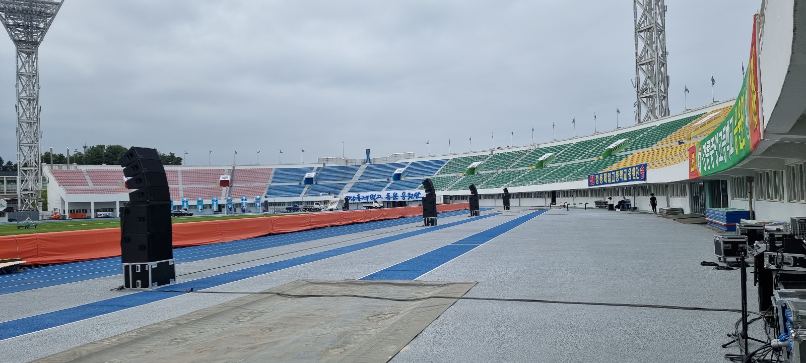 더진컴퍼니