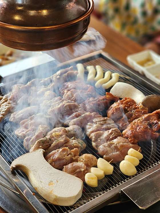 닭바위 숯불닭갈비