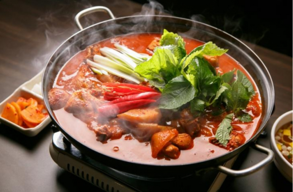 기와식당 2