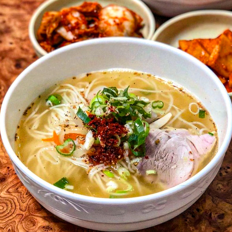 동진식당 고기국수 동문시장점