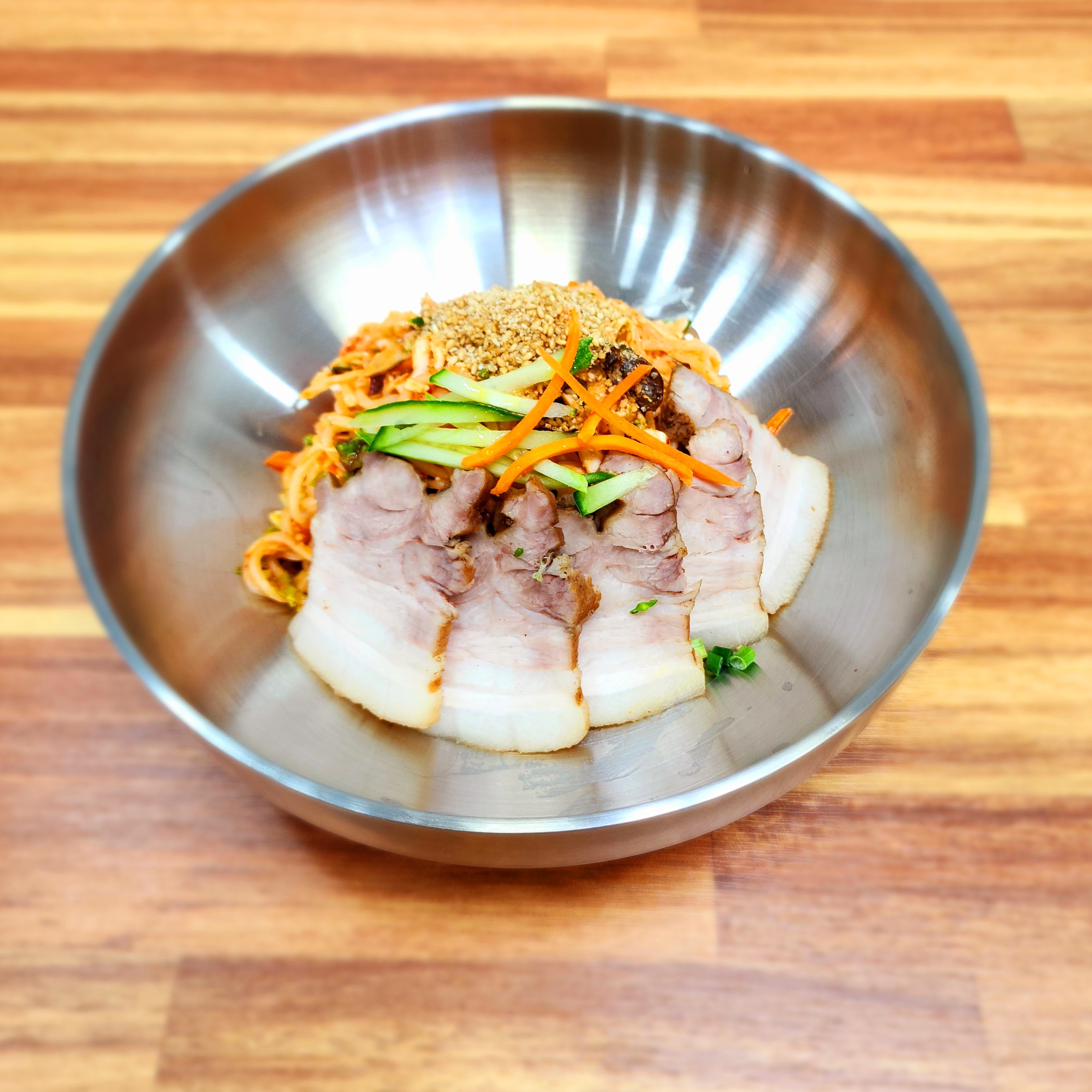 배방수육칼국수