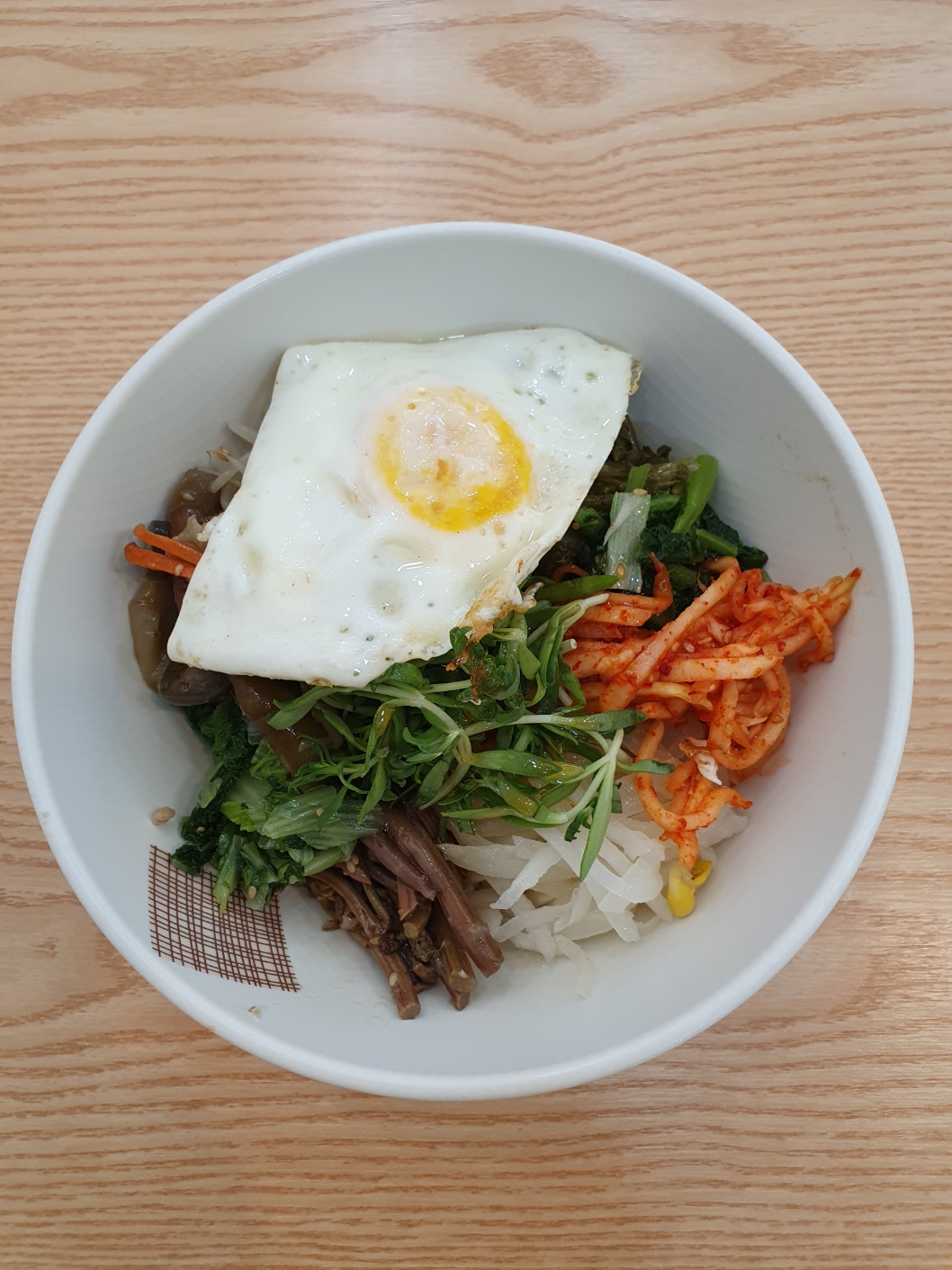 민들레칼국수보리밥