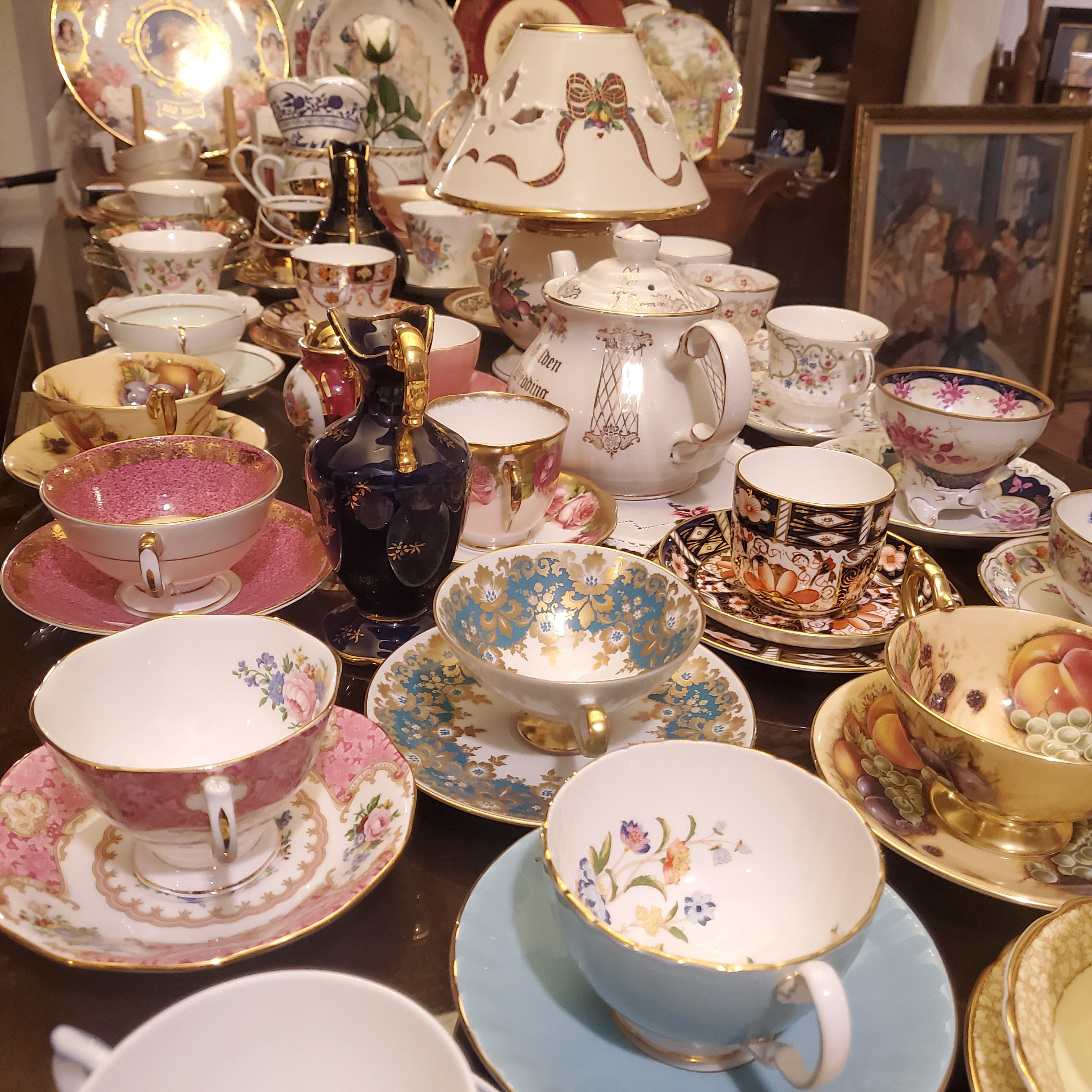 애니엔틱 대표 이미지