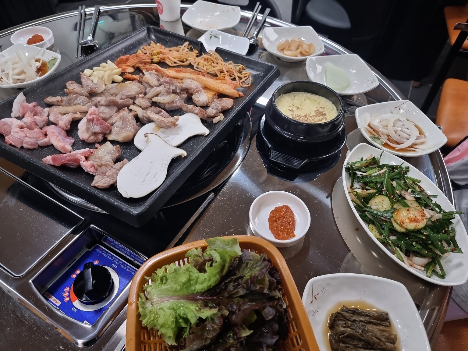 쓰리고뒷고기
