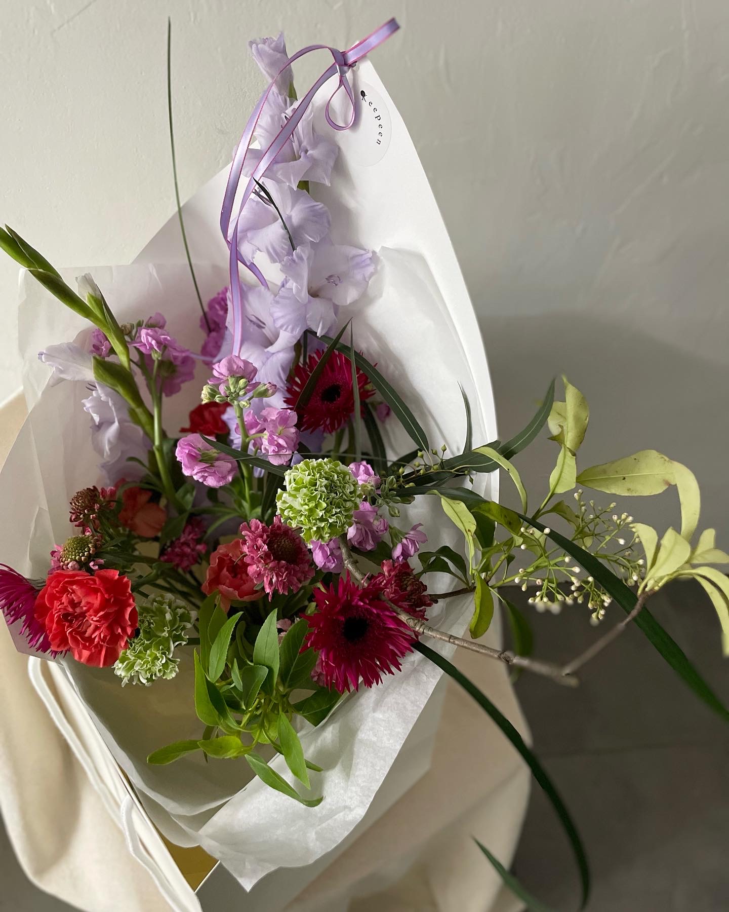 깊은 대표 이미지 - 웨딩부케 전문