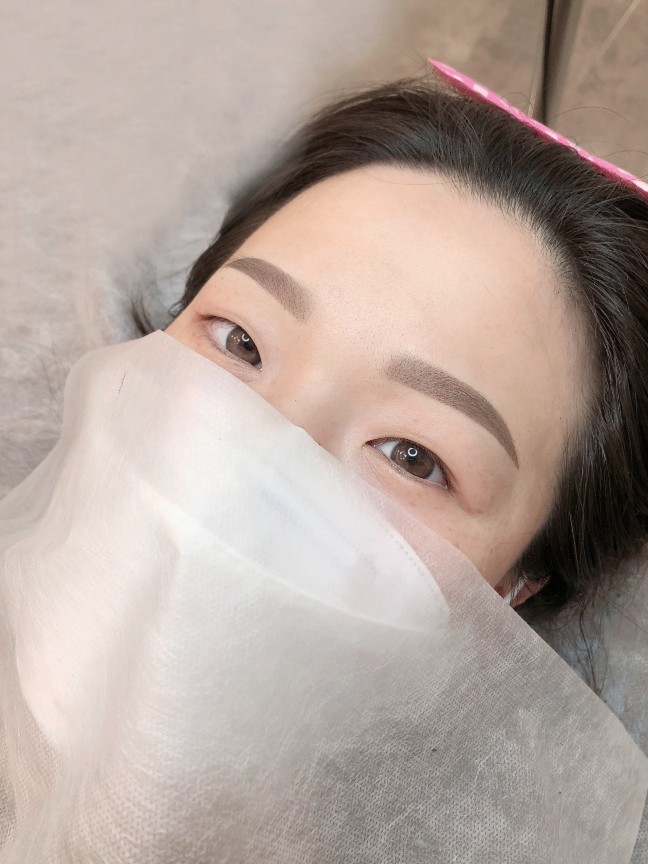 리셀앤 에스테틱 리얼눈썹