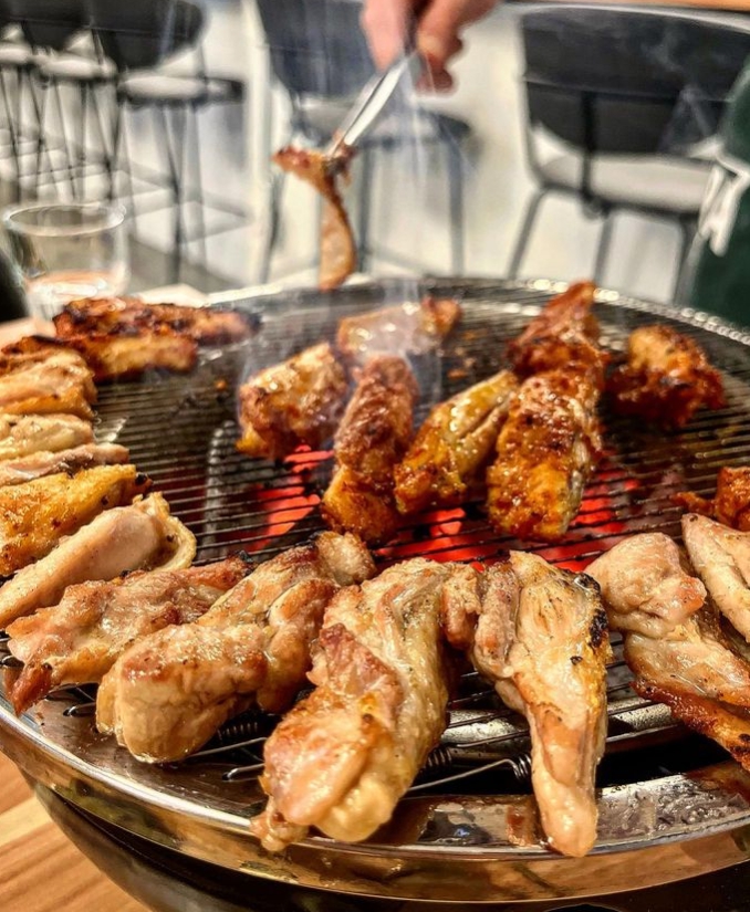 정성이닭 마포역 본점