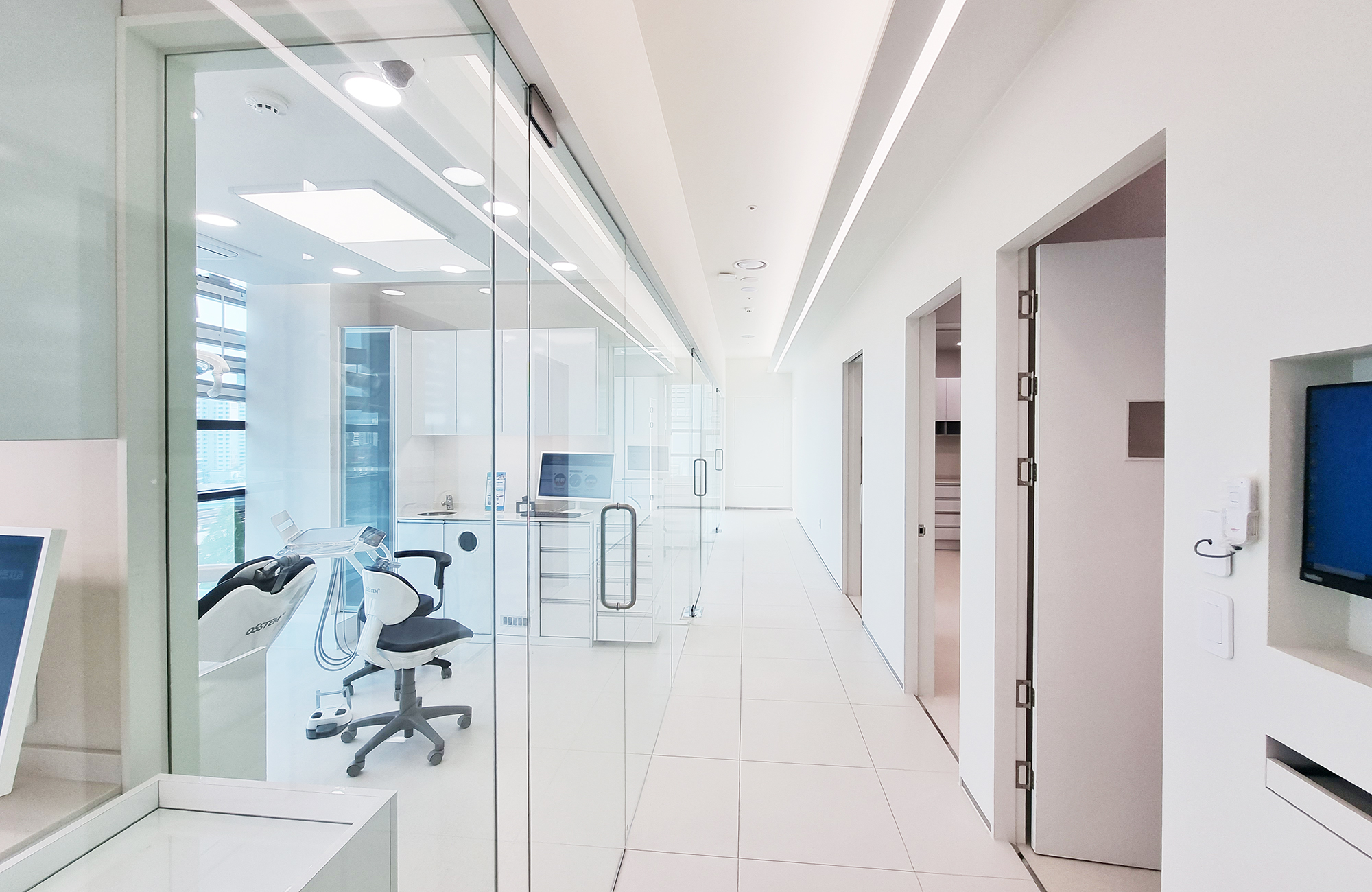 화이트이치과의원 영등포 대표 이미지