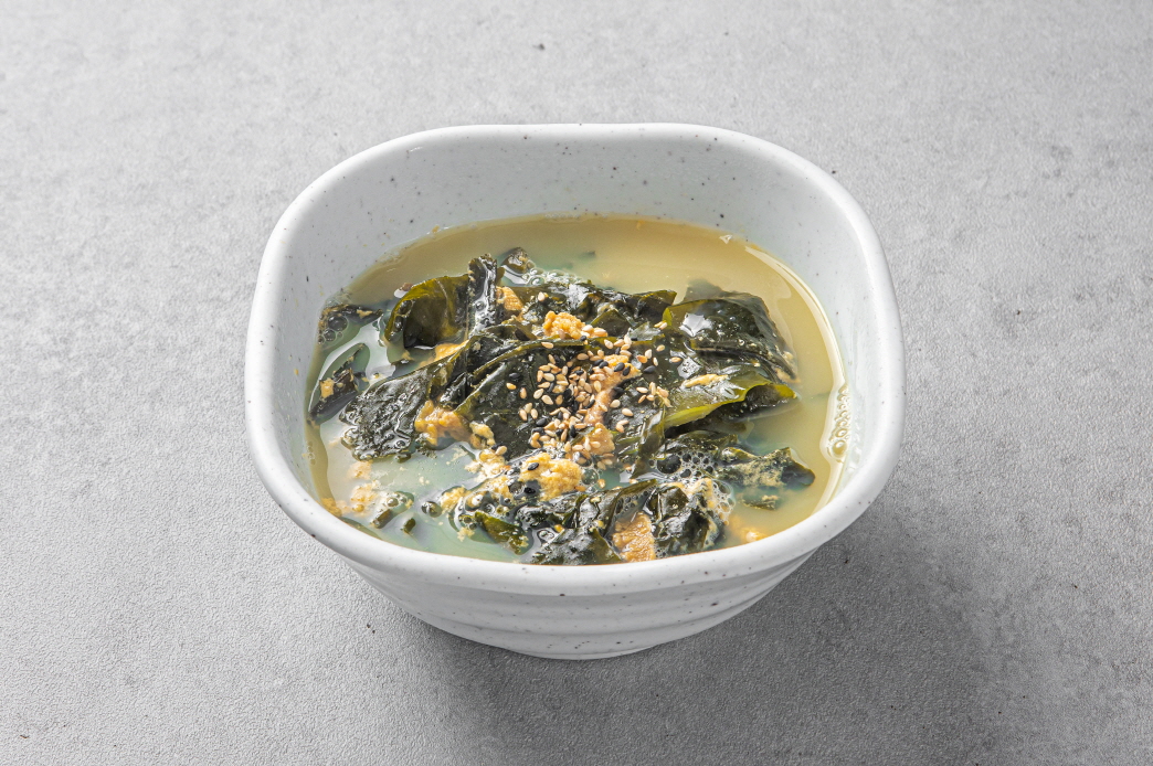 Sea Urchin Seaweed Soup (new)