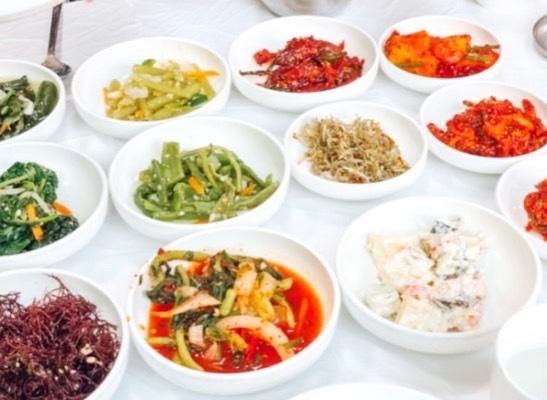 콩새식당