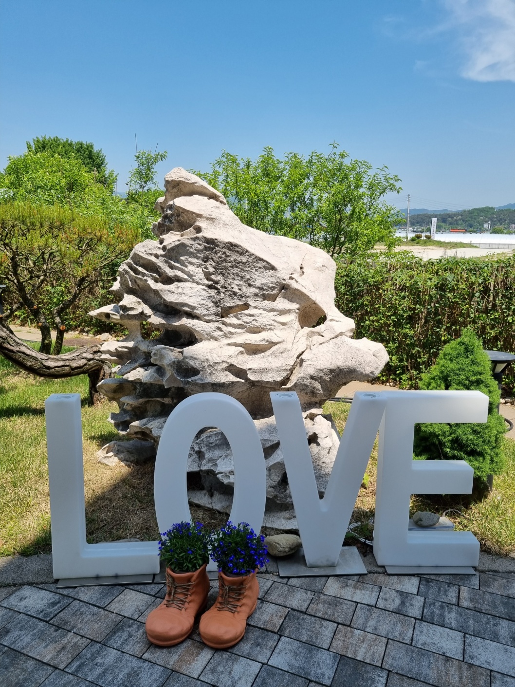 투썸플레이스 춘천사농점
