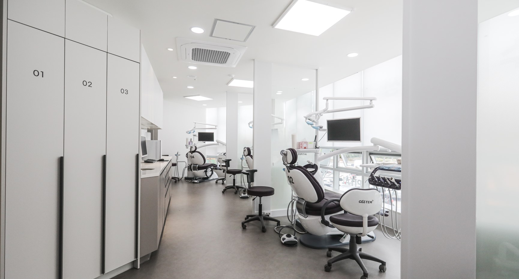 더연세퍼스트치과병원 대표 이미지